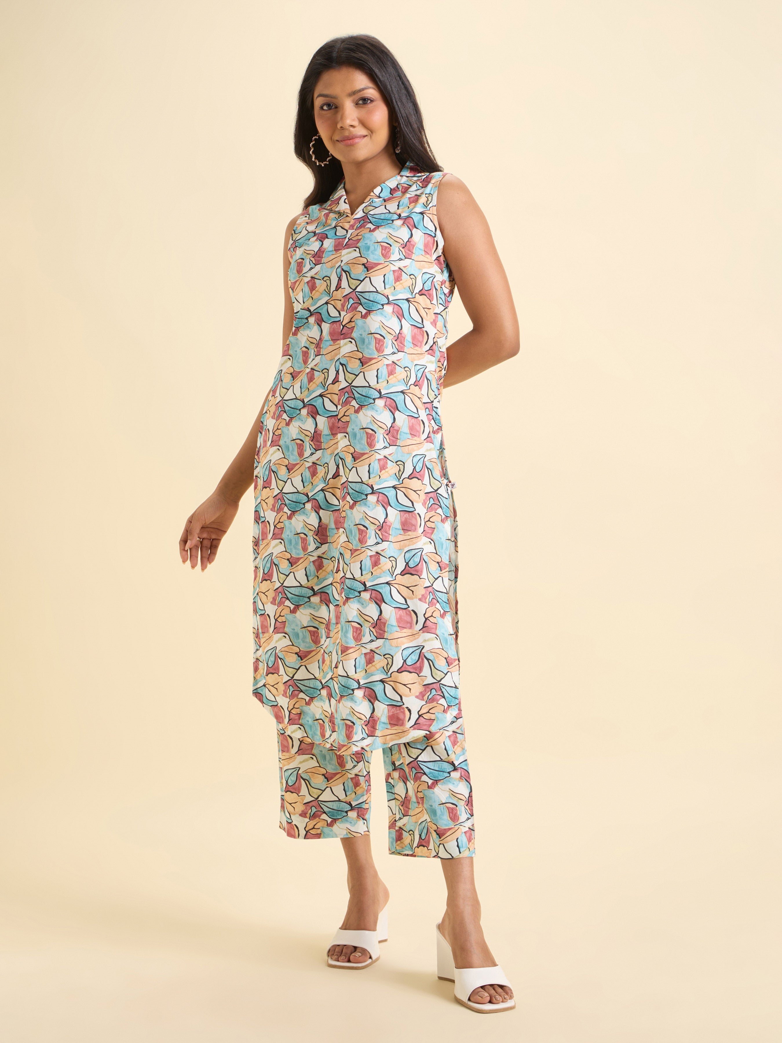 White Multi Colour Cotton Printed Kurti Set With Bottom