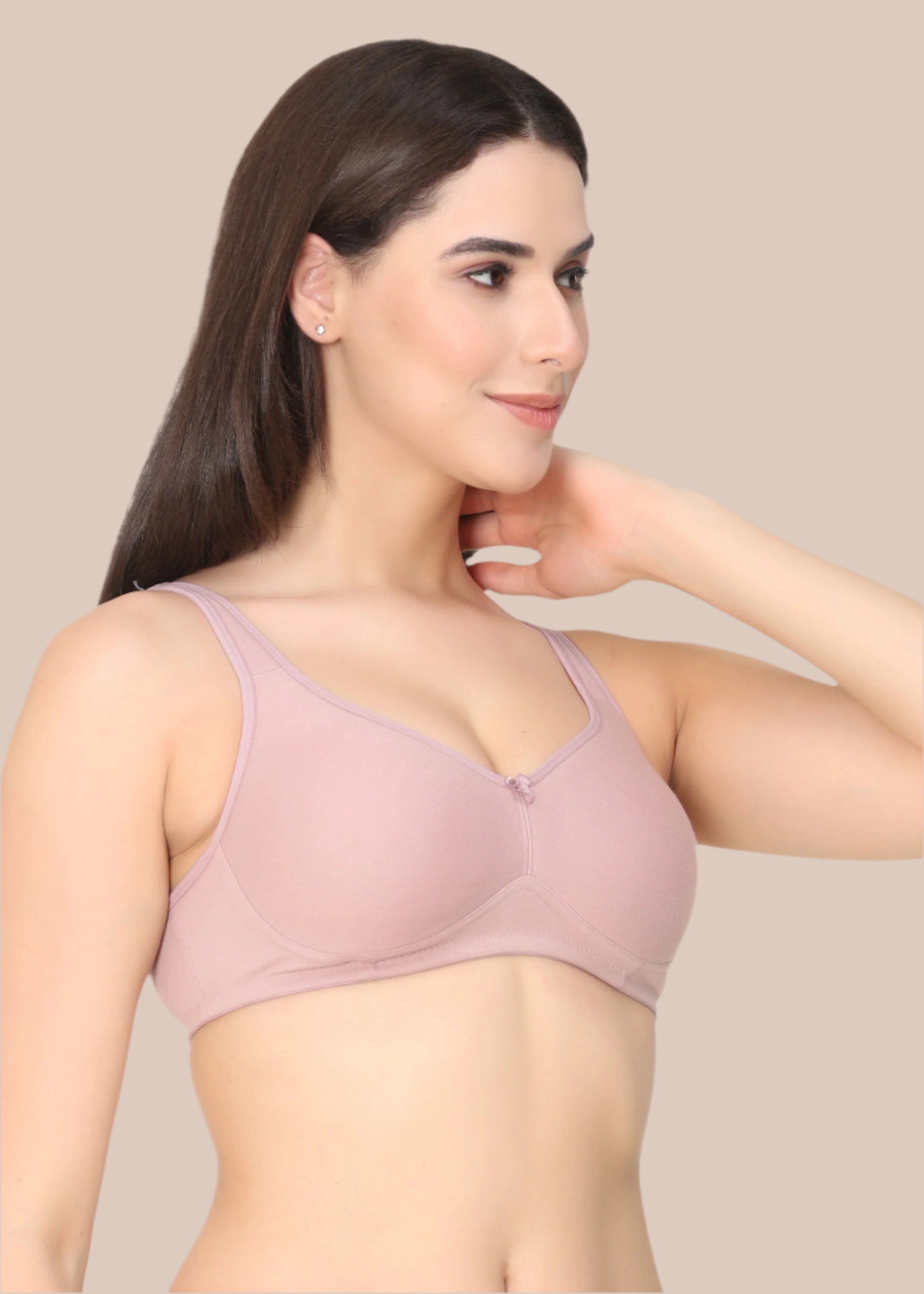 LORA:Foam Moulded Full Coverage Bra