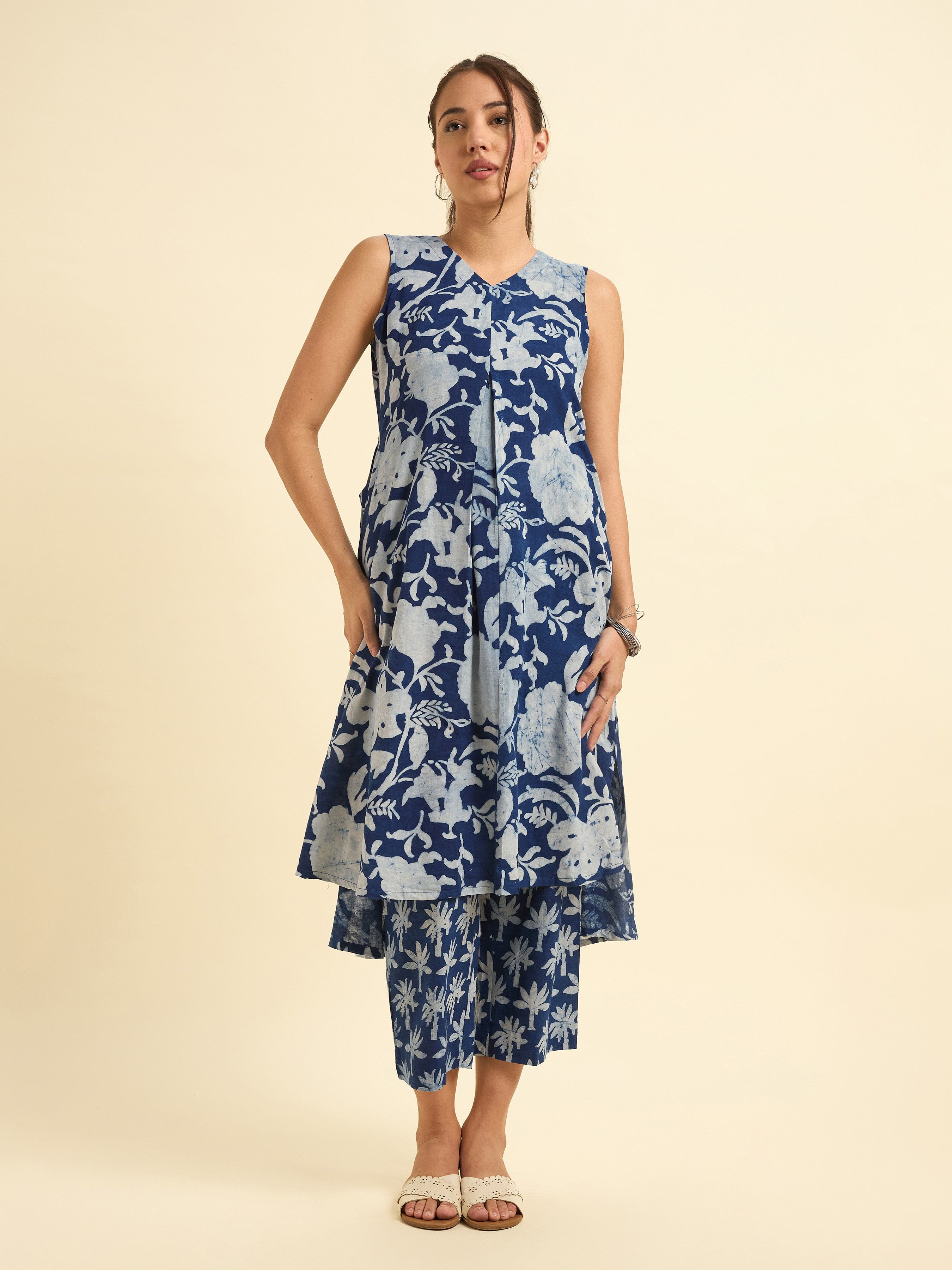 Indigo Cotton Natural Printed Kurti With Bottom