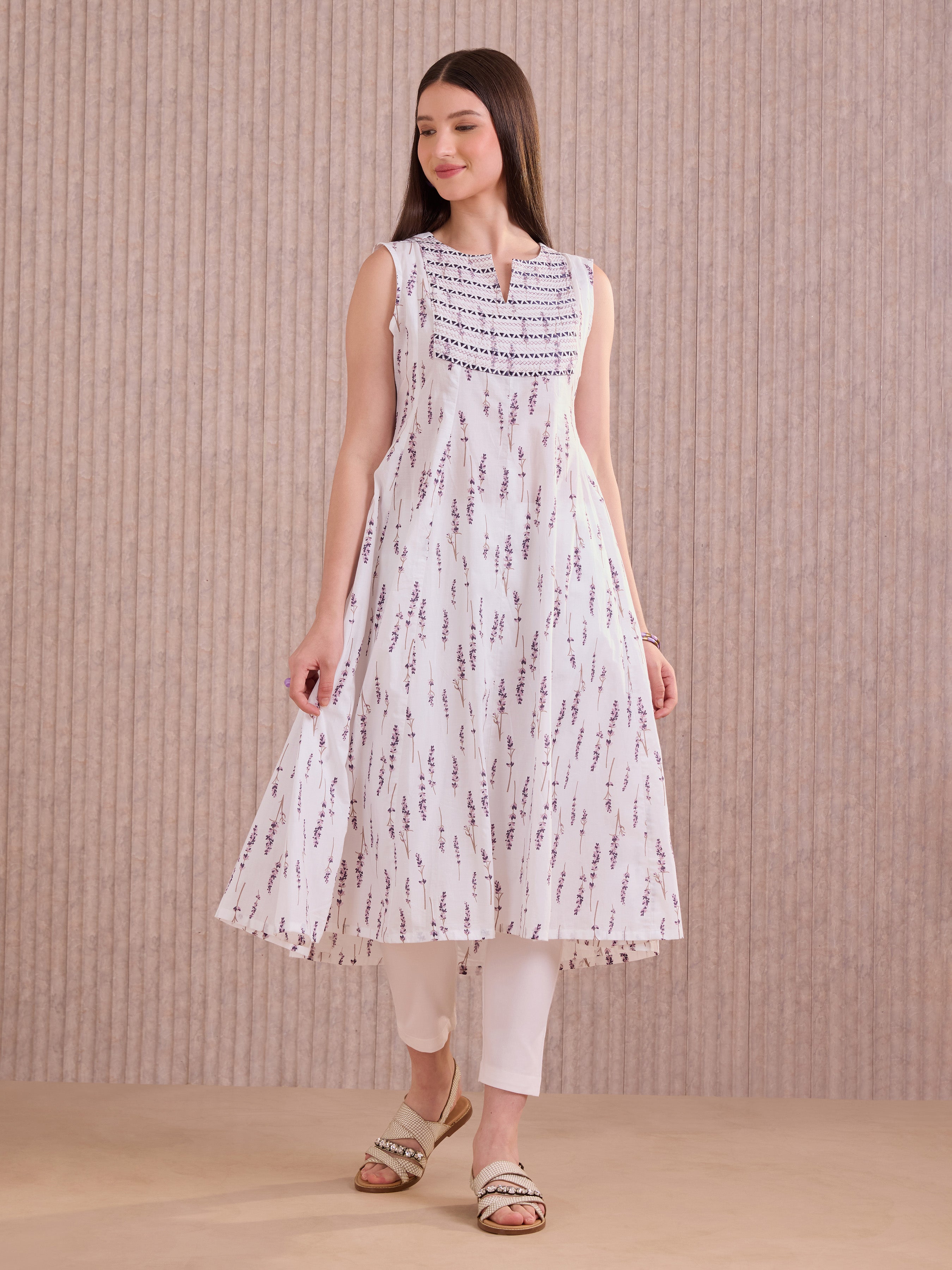 White And Purple Cotton Printed Flared Kali Cut Sleeve Less Kurti With Embroidery