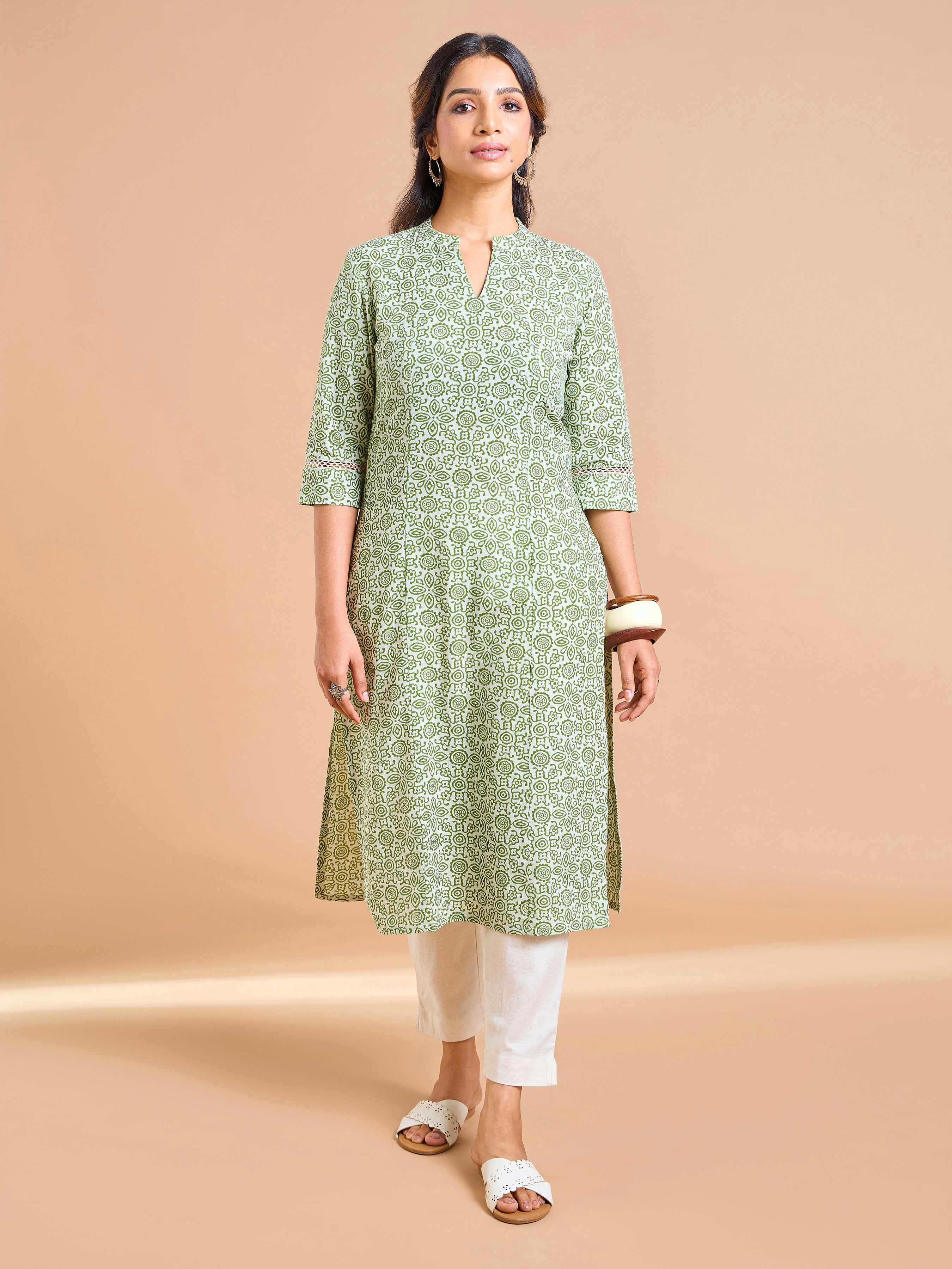 Green Cotton Flax Printed Kurti With Lace