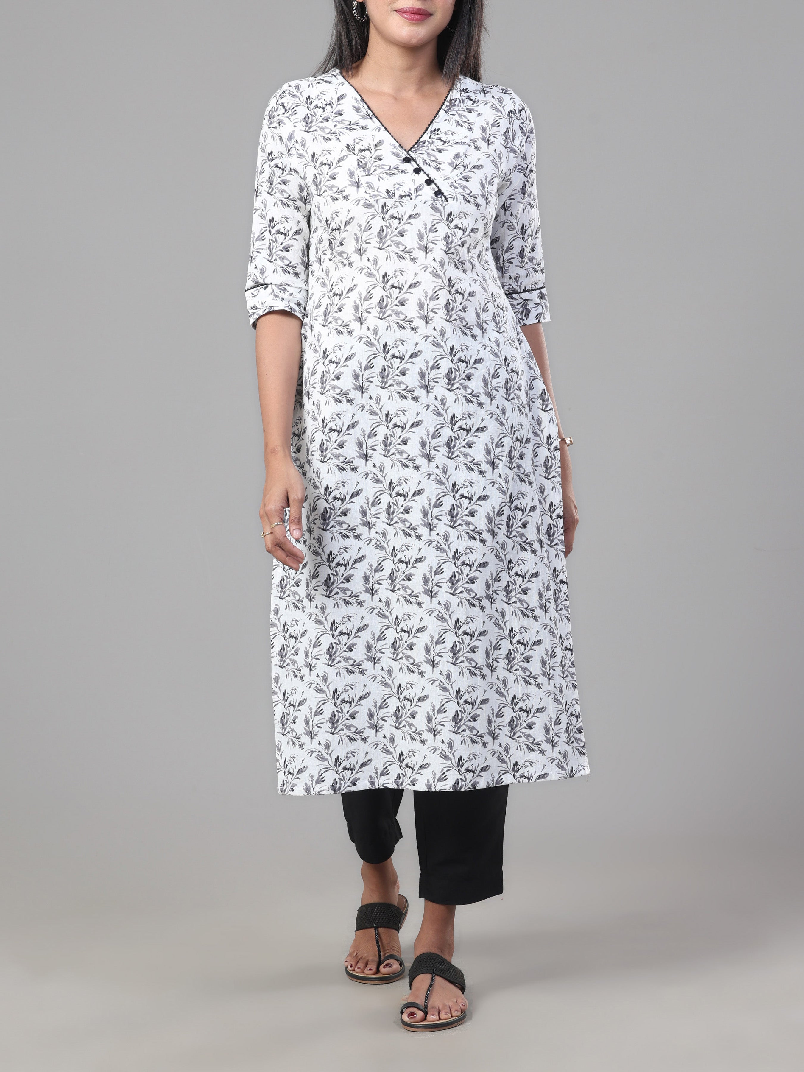 White Cotton Flax Printed Kurti With Lace Detailing