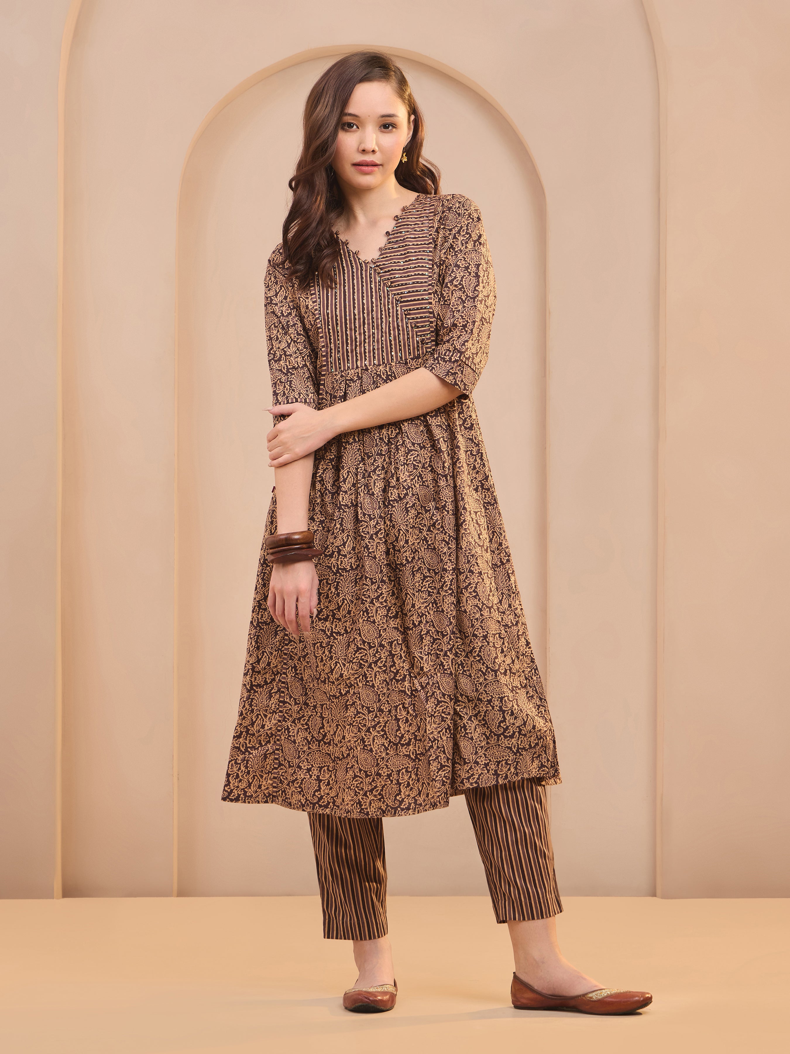 Brown Cotton Katha Printed Kurti & Bottom Set With Sequins Work