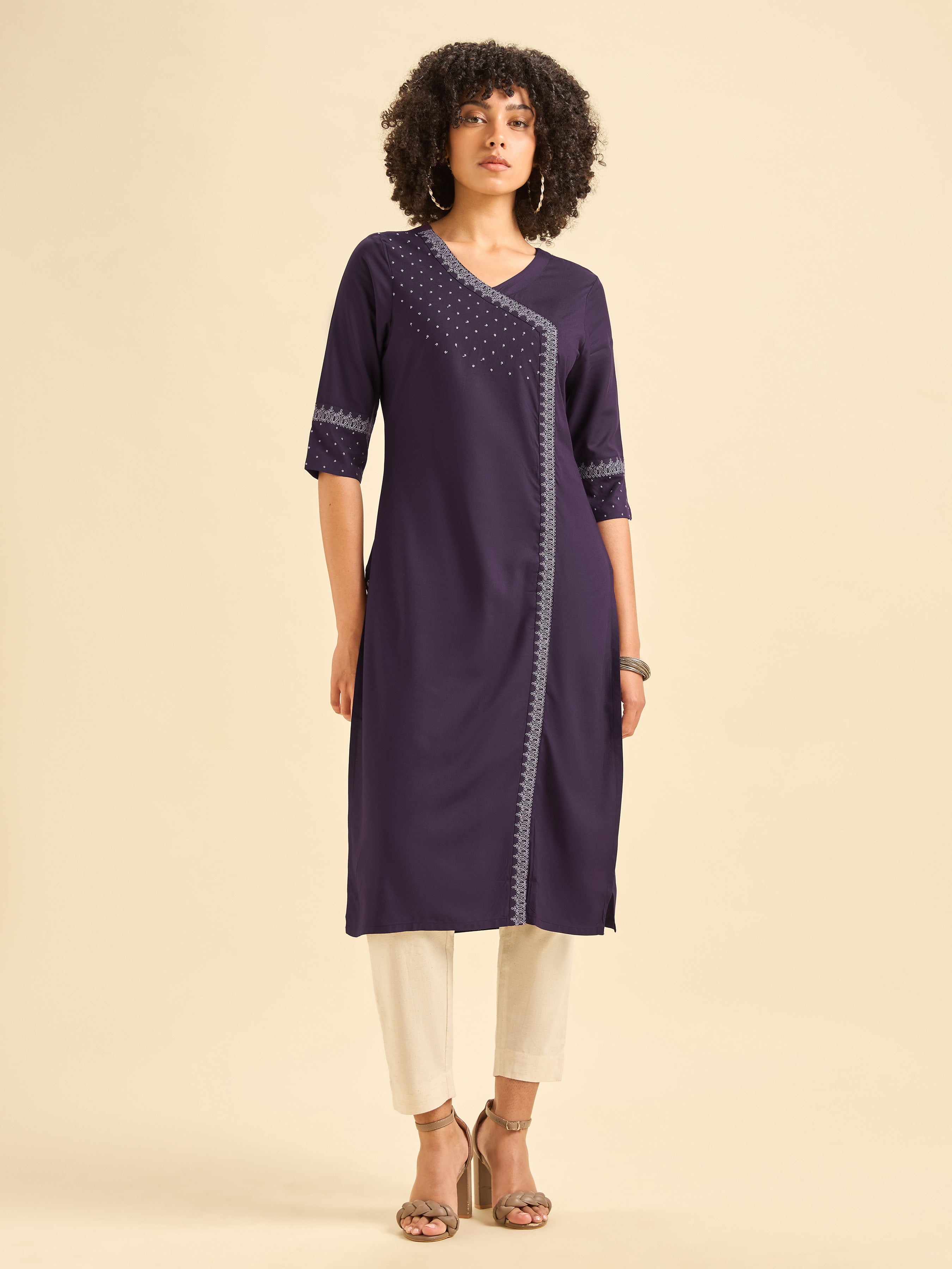 Purple Viscose Plain Slited Kurti With Embroidery