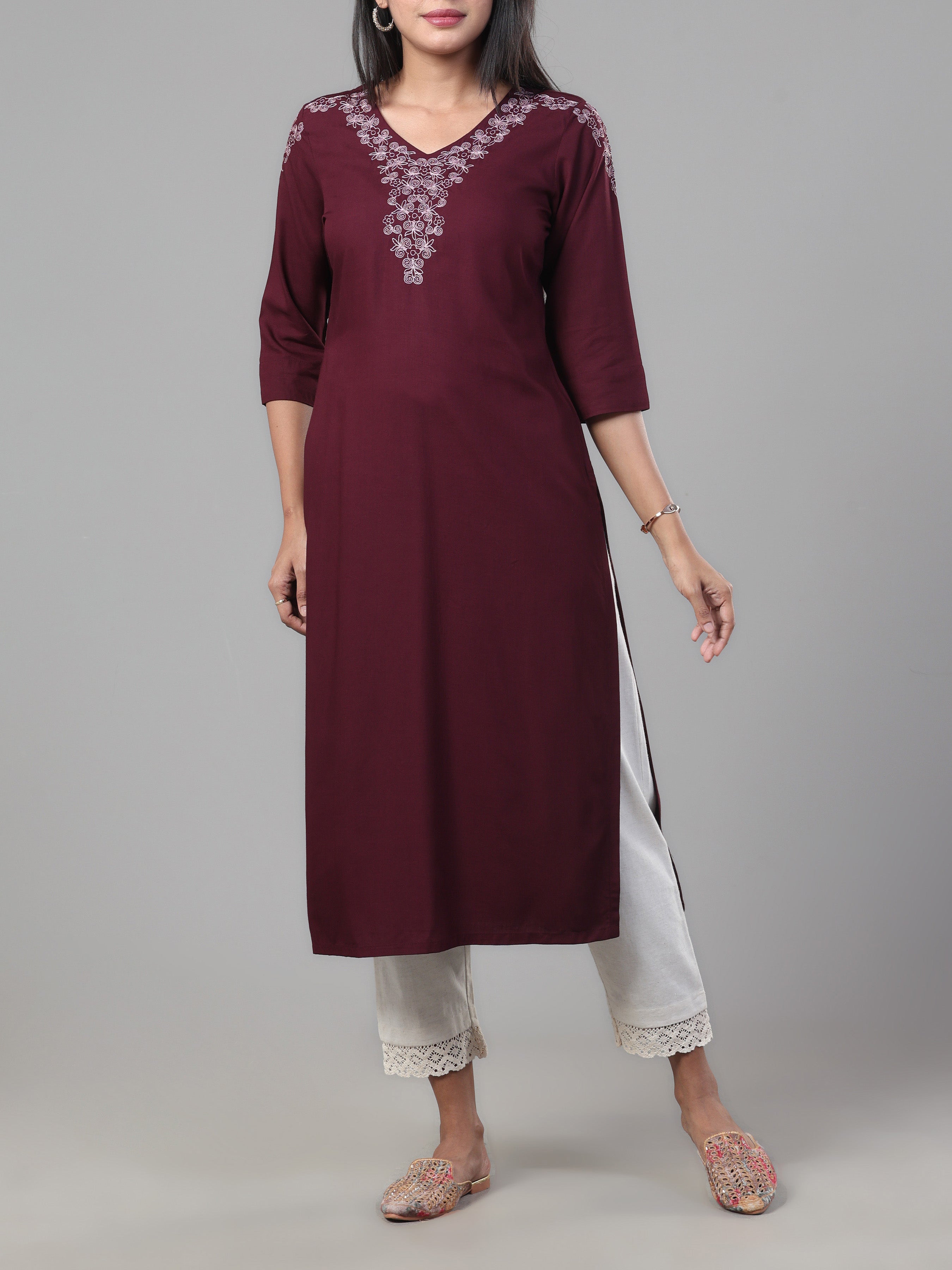 Women Wearing Navy Blue Pure Cotton Printed Kurti With Mirror Work