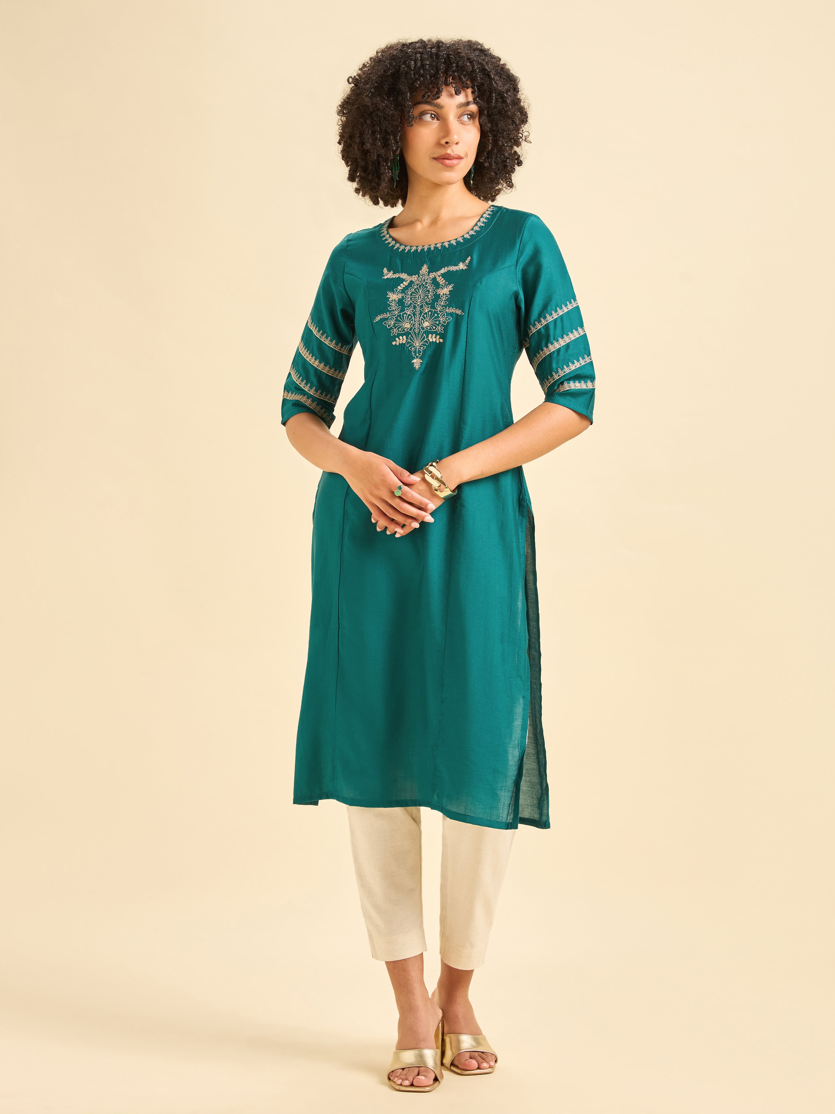 Teal Viscose Blend Plain Slited Kurti With Embroidery