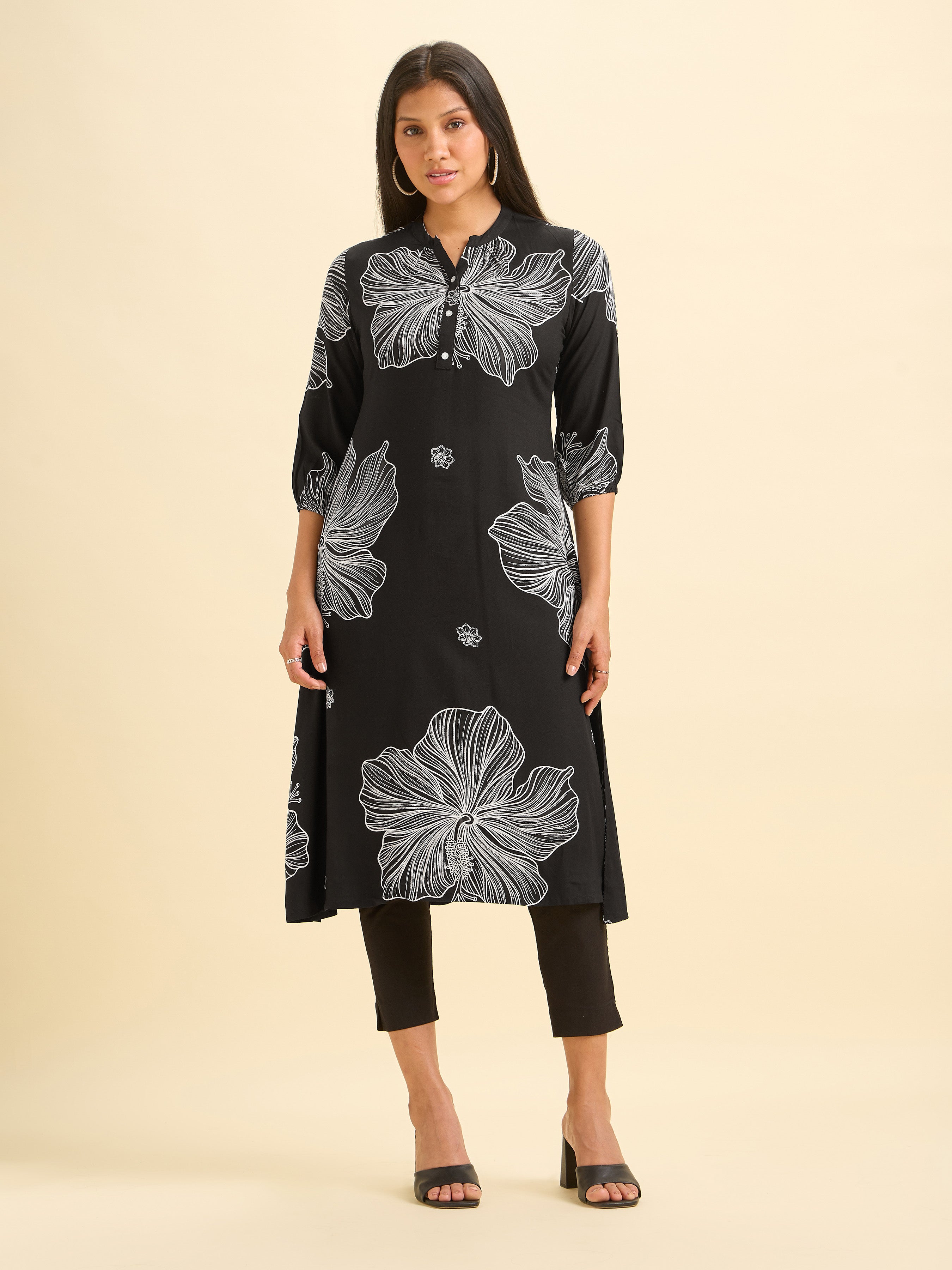 Black And White Viscose Printed Flared Kurti