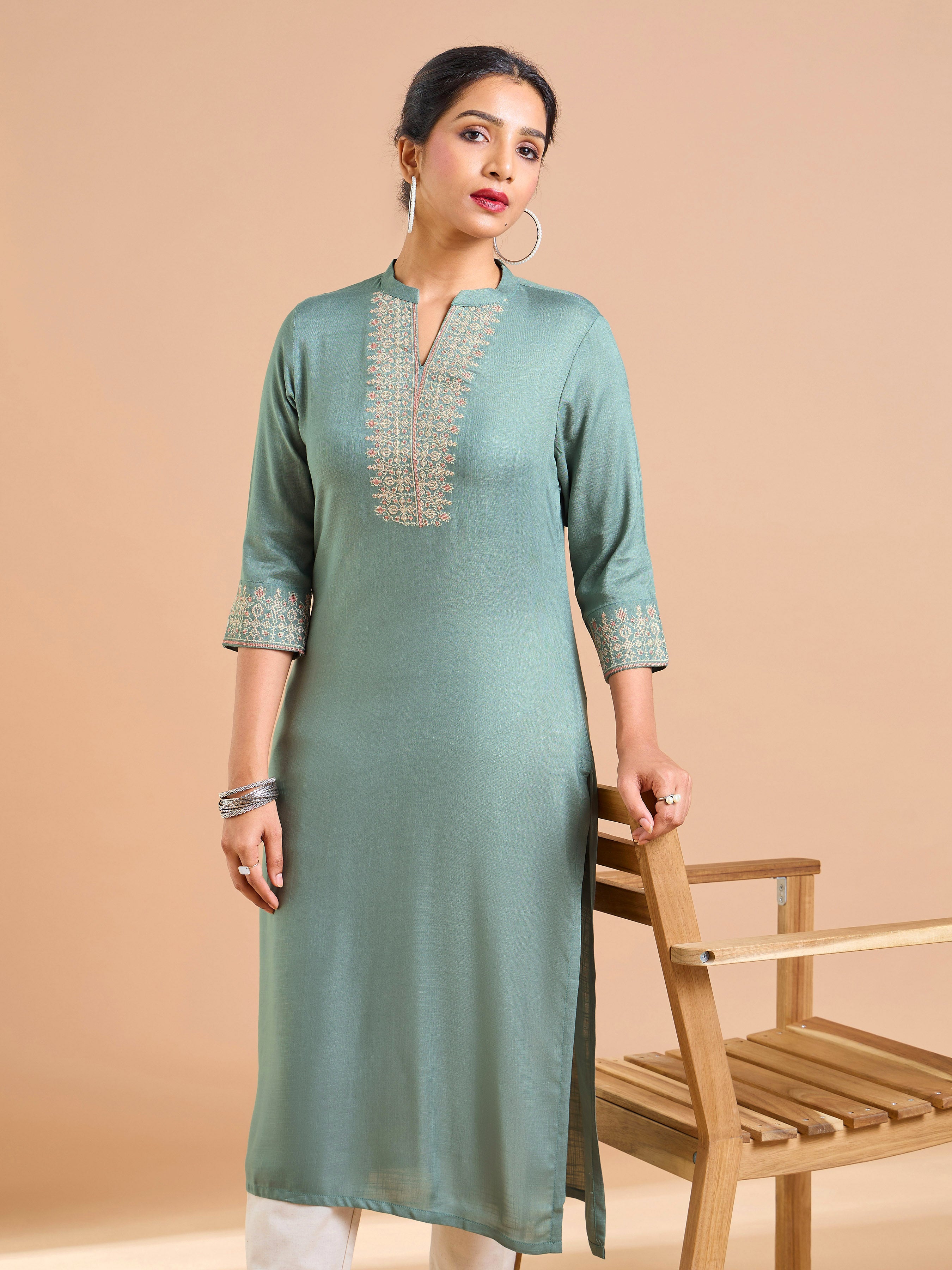 Aqua Green Viscose Slub Kurti With Embroidery