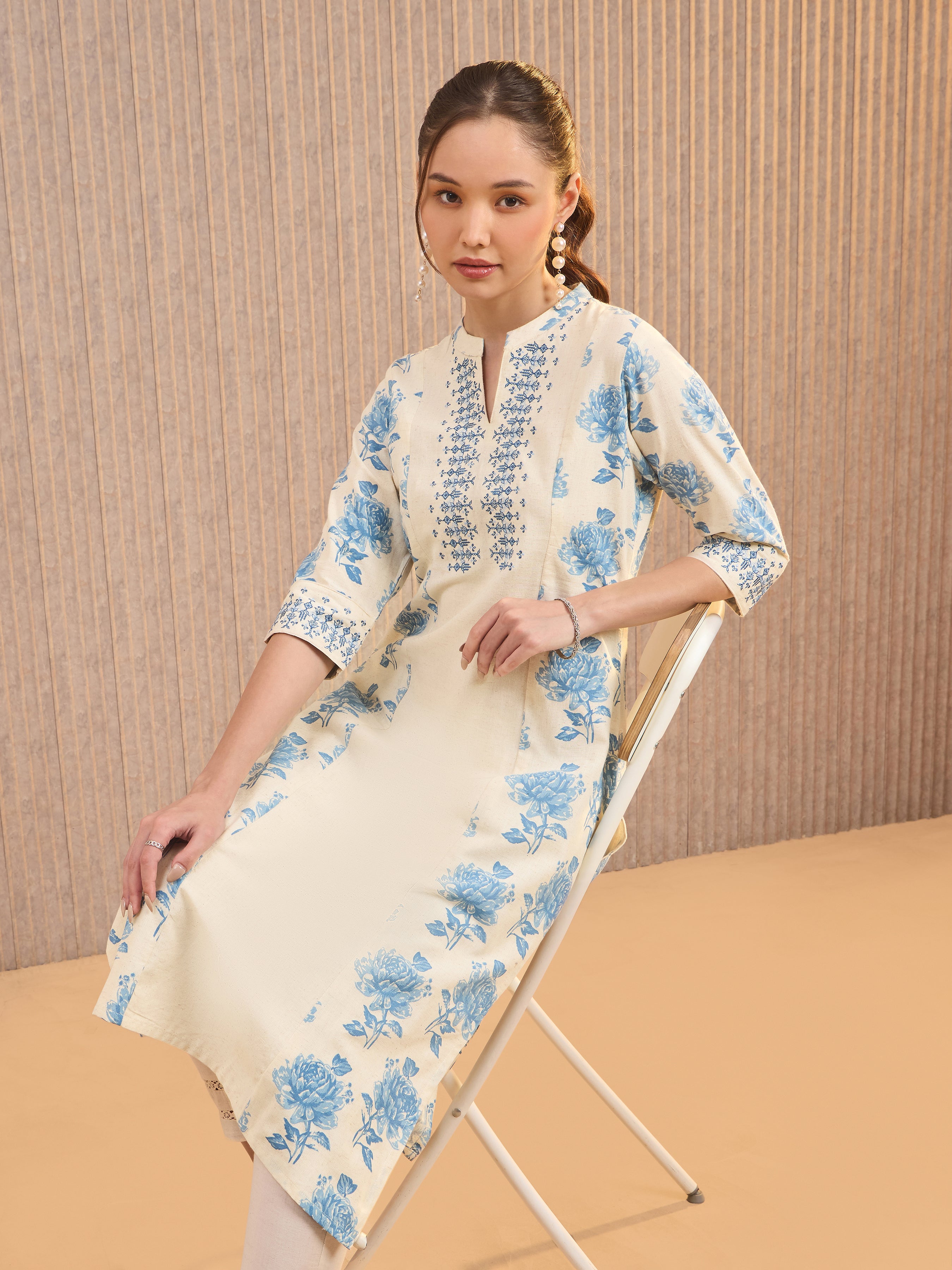 Ivory And Blue Cotton Flax Printed Kurti With Embroidery