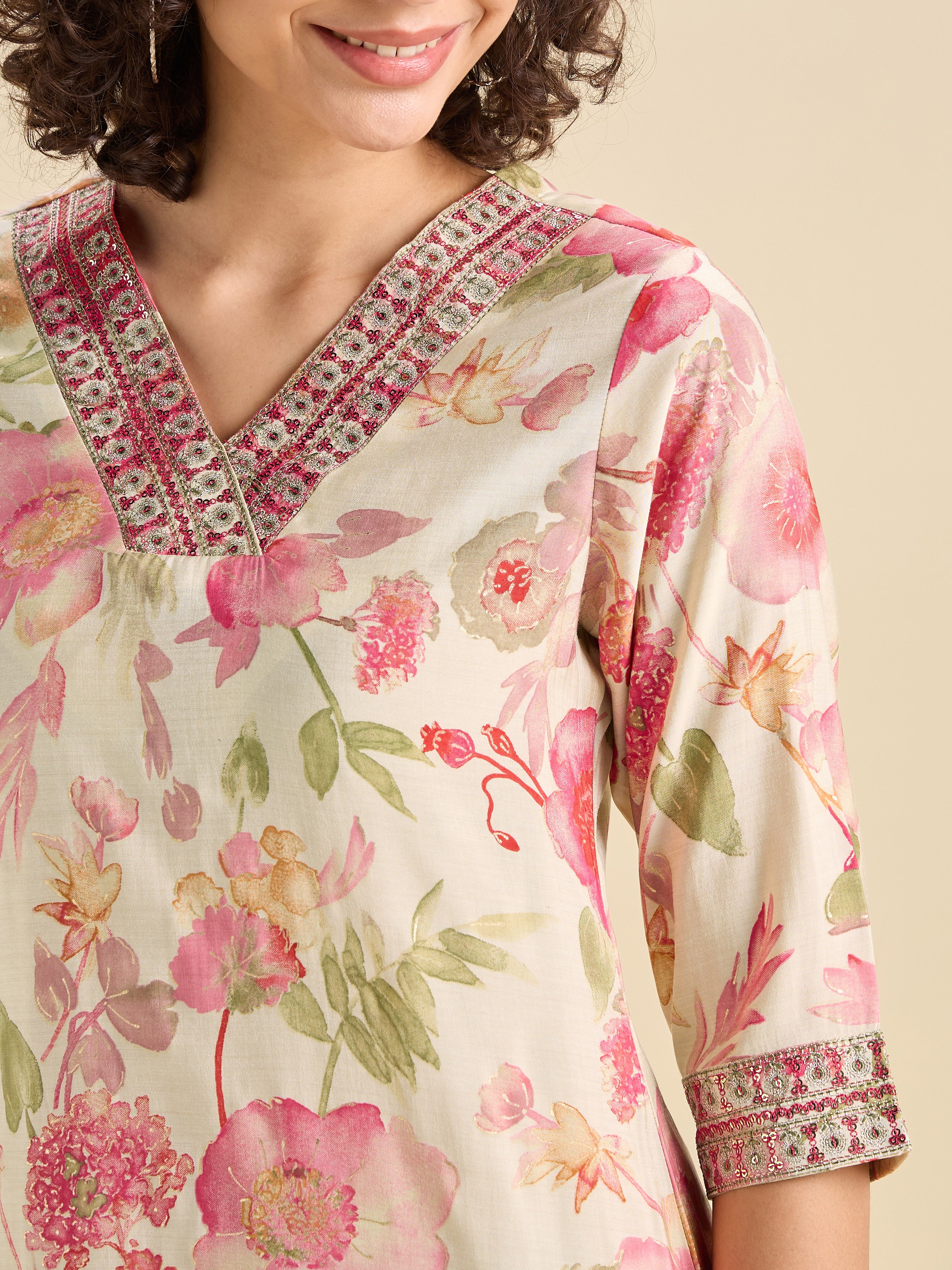 Ivory Modal Chanderi Printed Slited Kurti With Sequins Embroidery