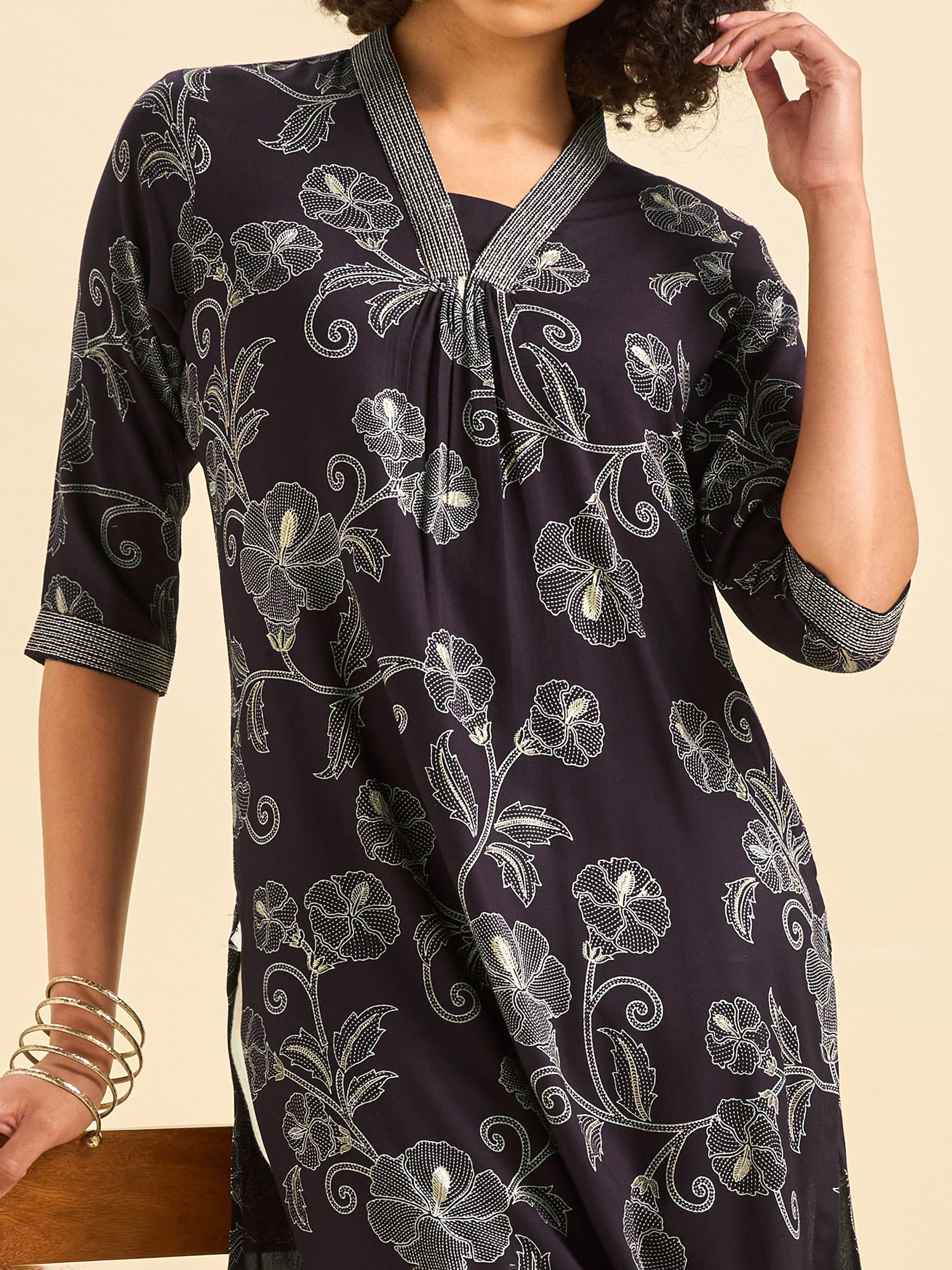Dark Wine Red Viscose Slit Printed Kurti With Embroidery