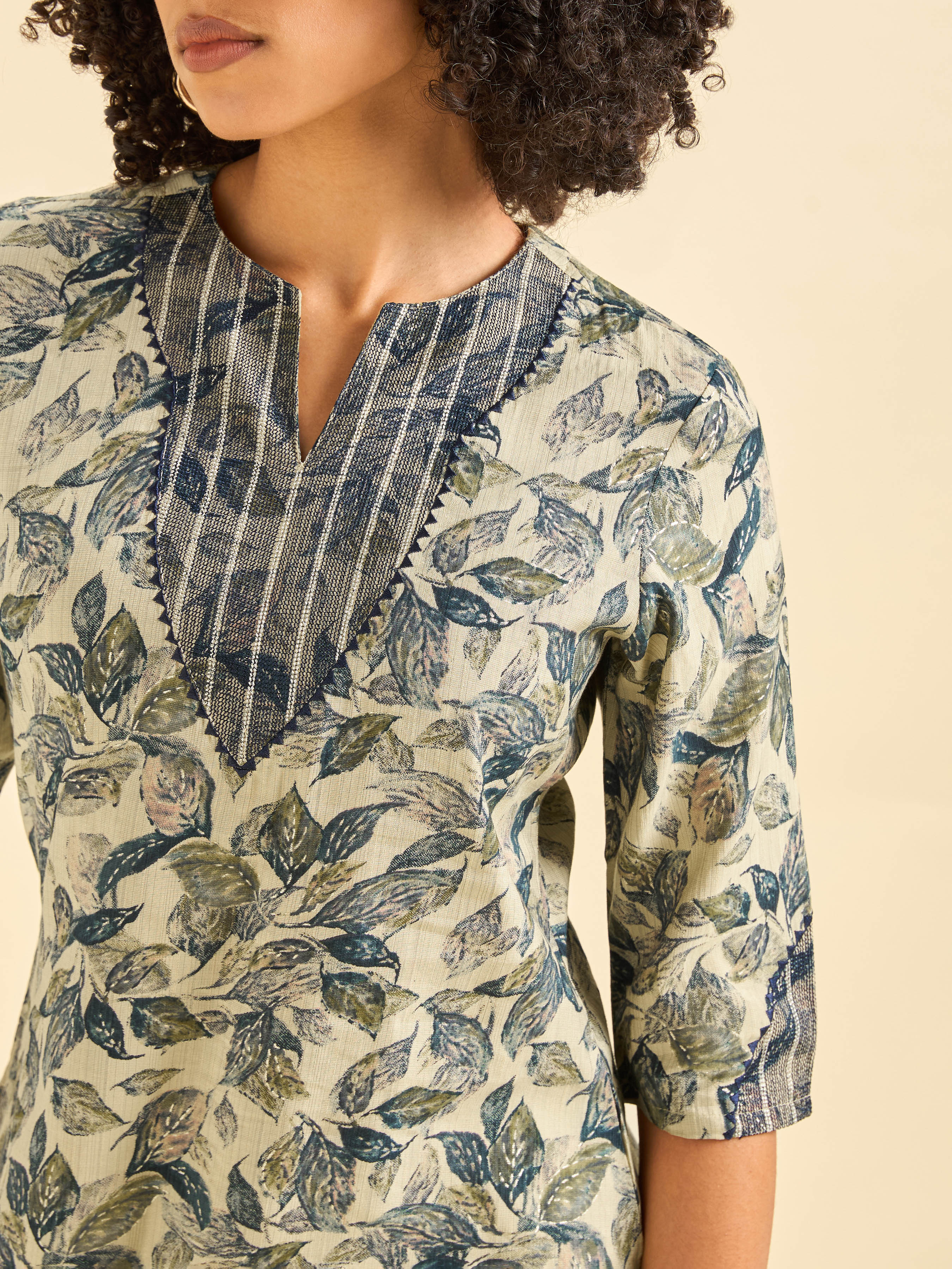 Ivory And Blue Viscose Blend Foil Printed Kurti With Embroidery