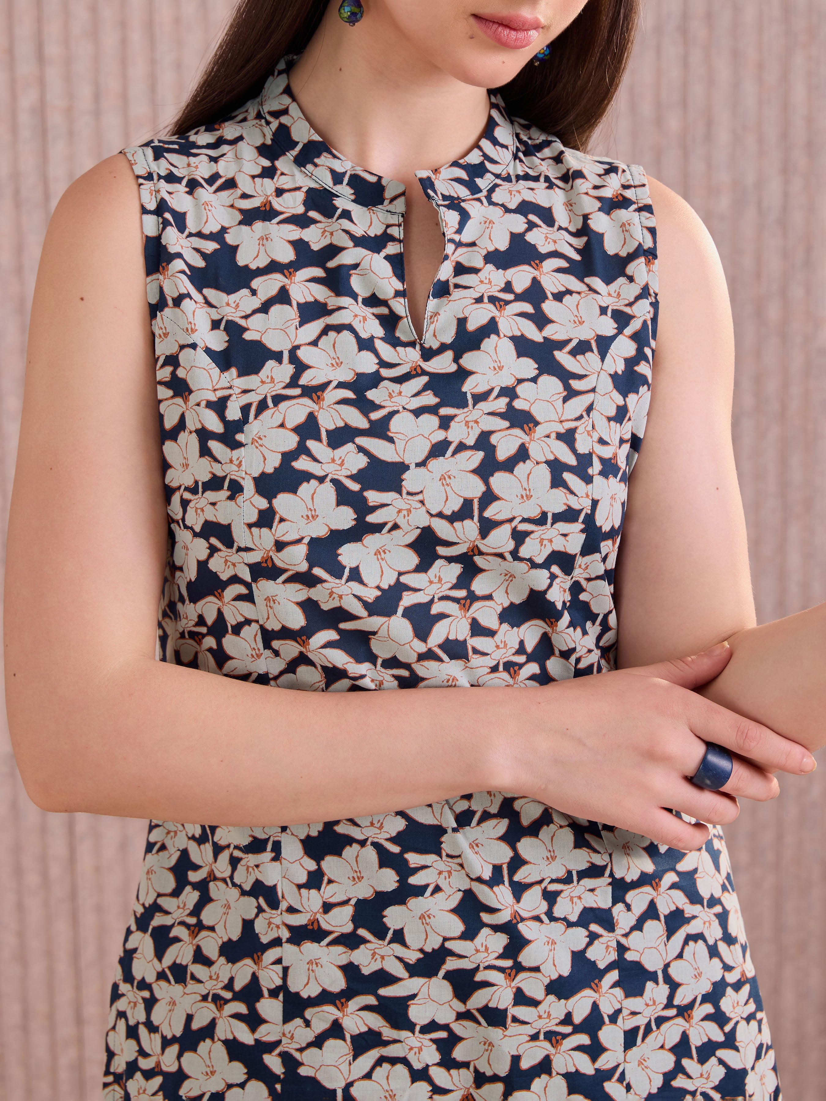 Blue Pure Cotton Floral Print Sleeve Less Kurti with Extra Sleeves Included