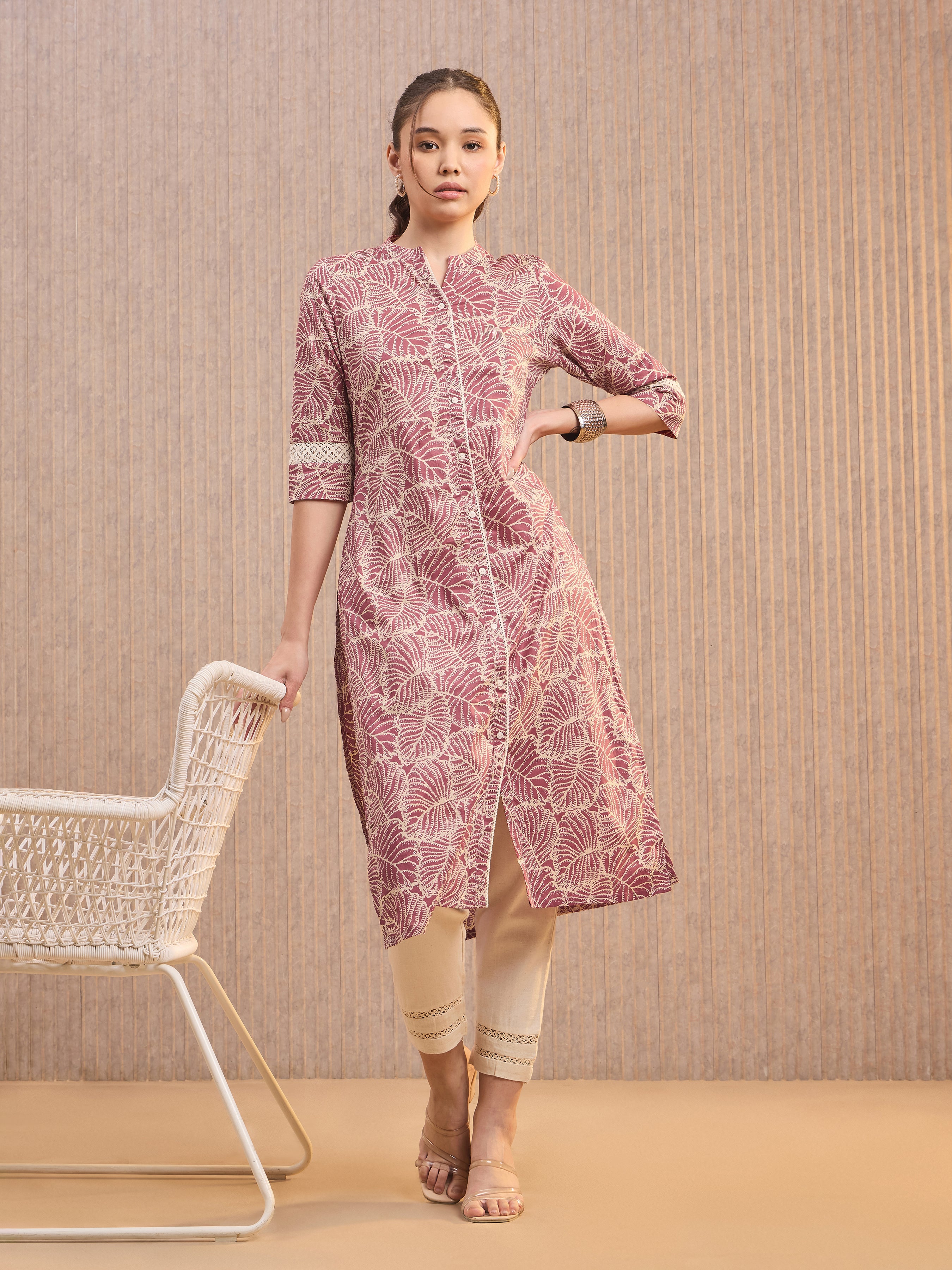 Onion Pink Pure Cotton Printed Kurti With Lace