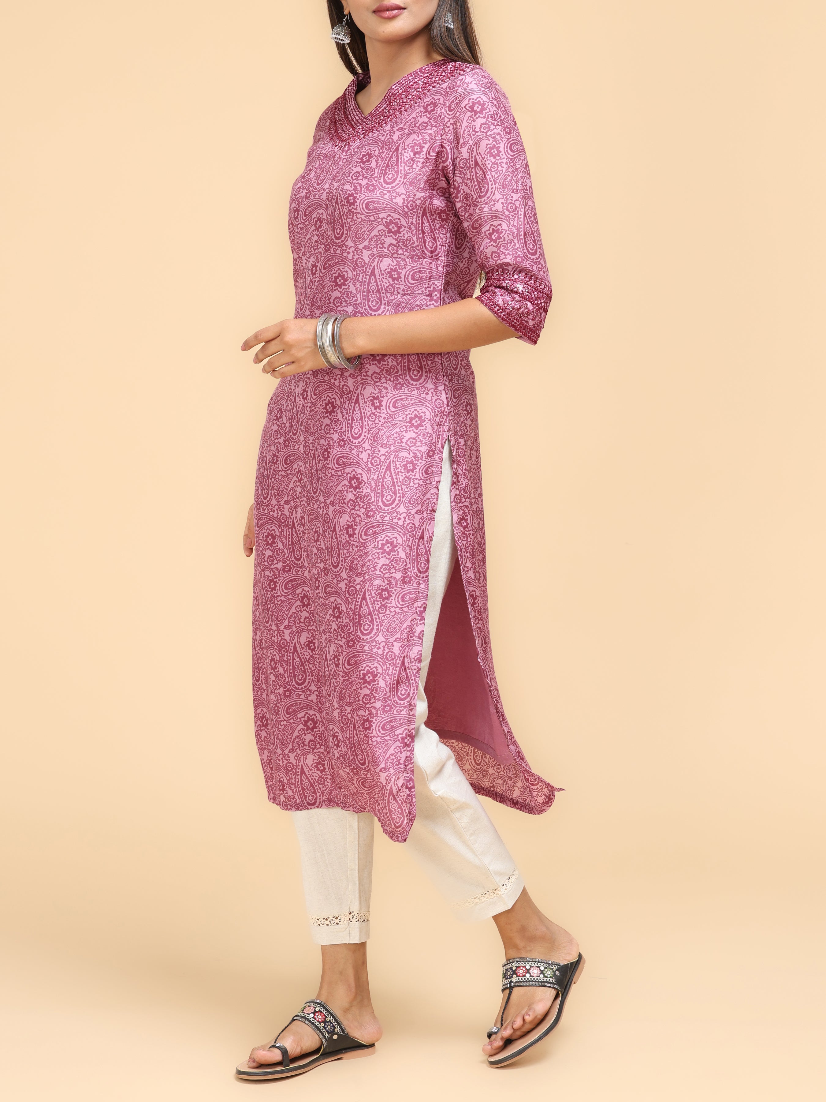 Pink Muslin Printed Kurti With Embroidery