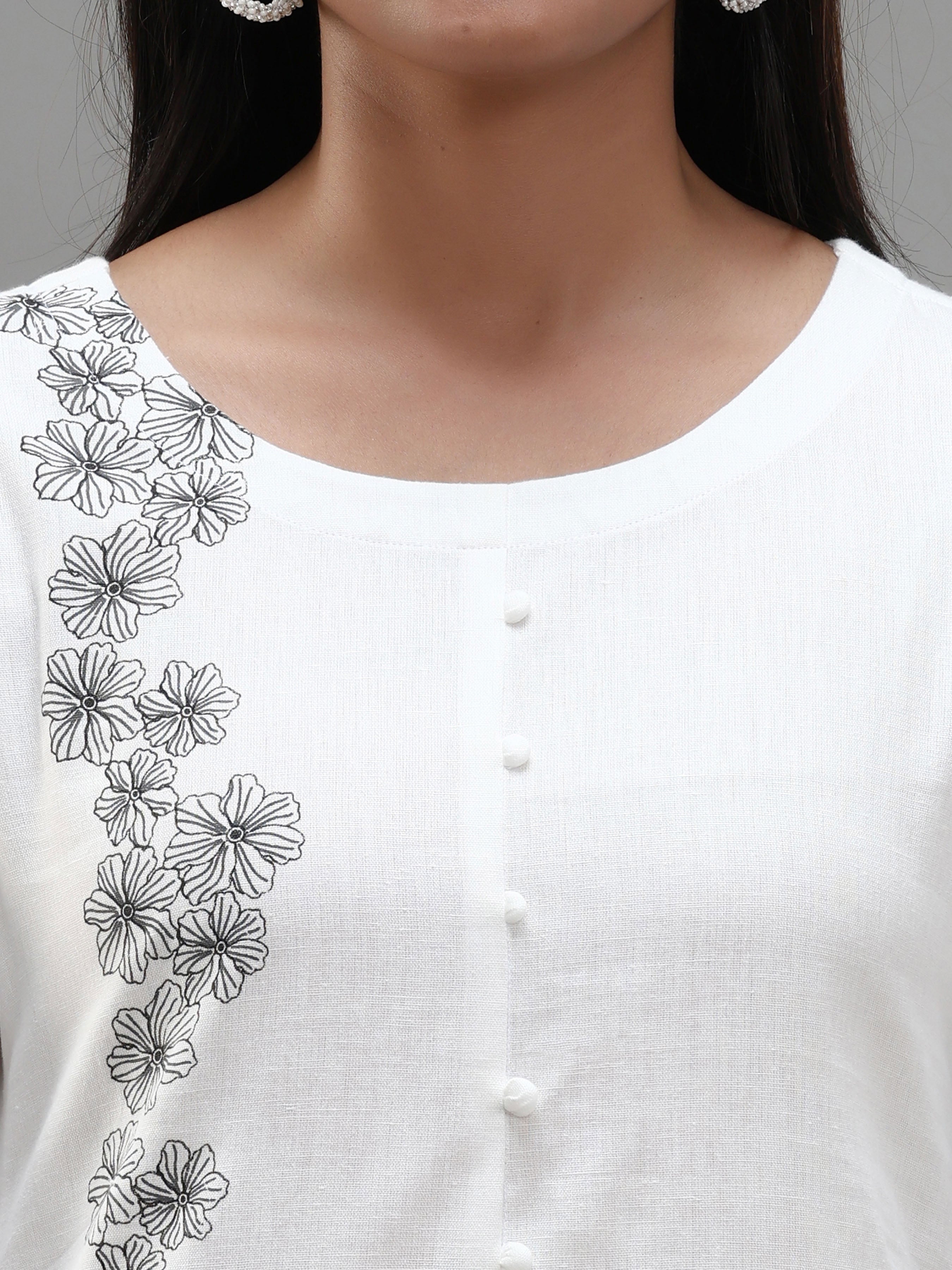 White Cotton Flax Printed Kurti With Center Cut