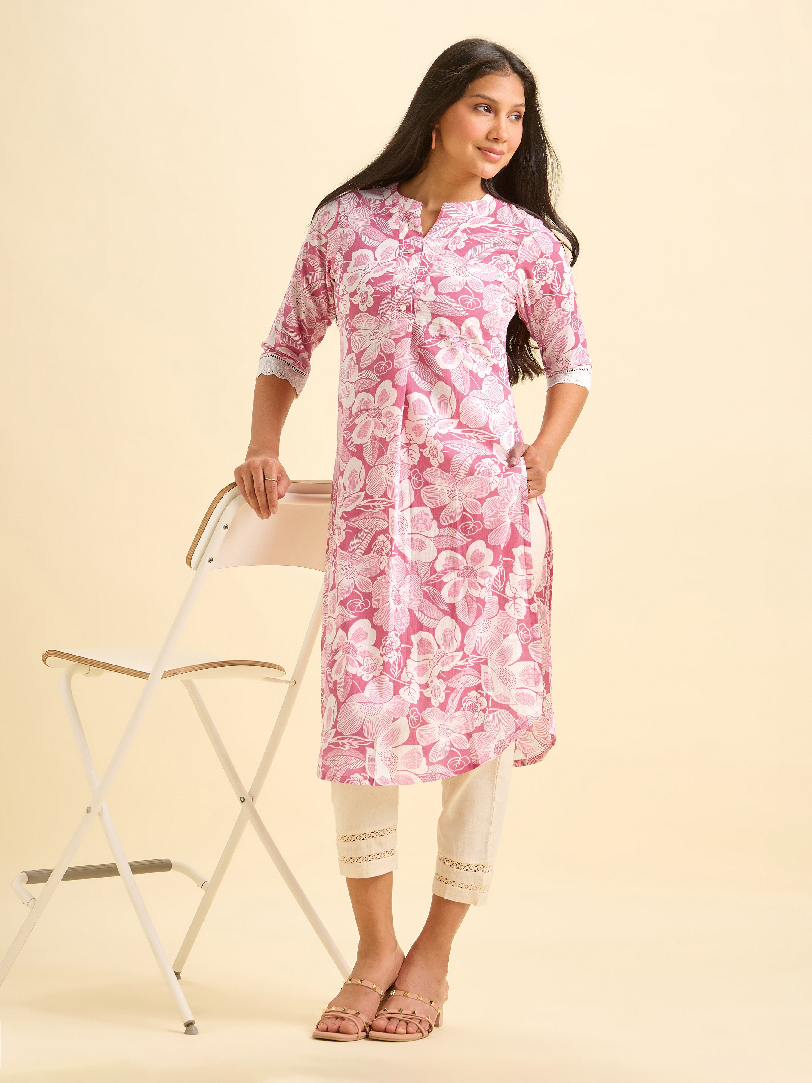 Pink Cotton Printed Kurti With Lace And Running Stitch Embroidery