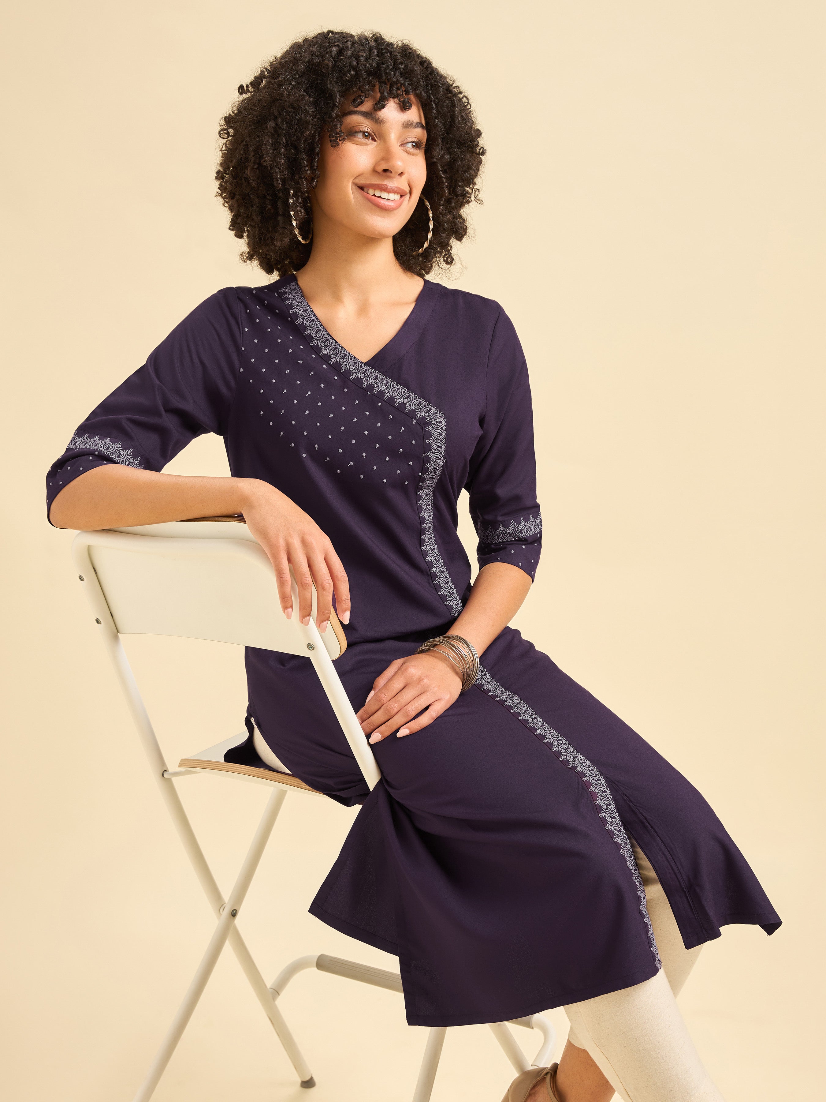 Purple Viscose Plain Slited Kurti With Embroidery