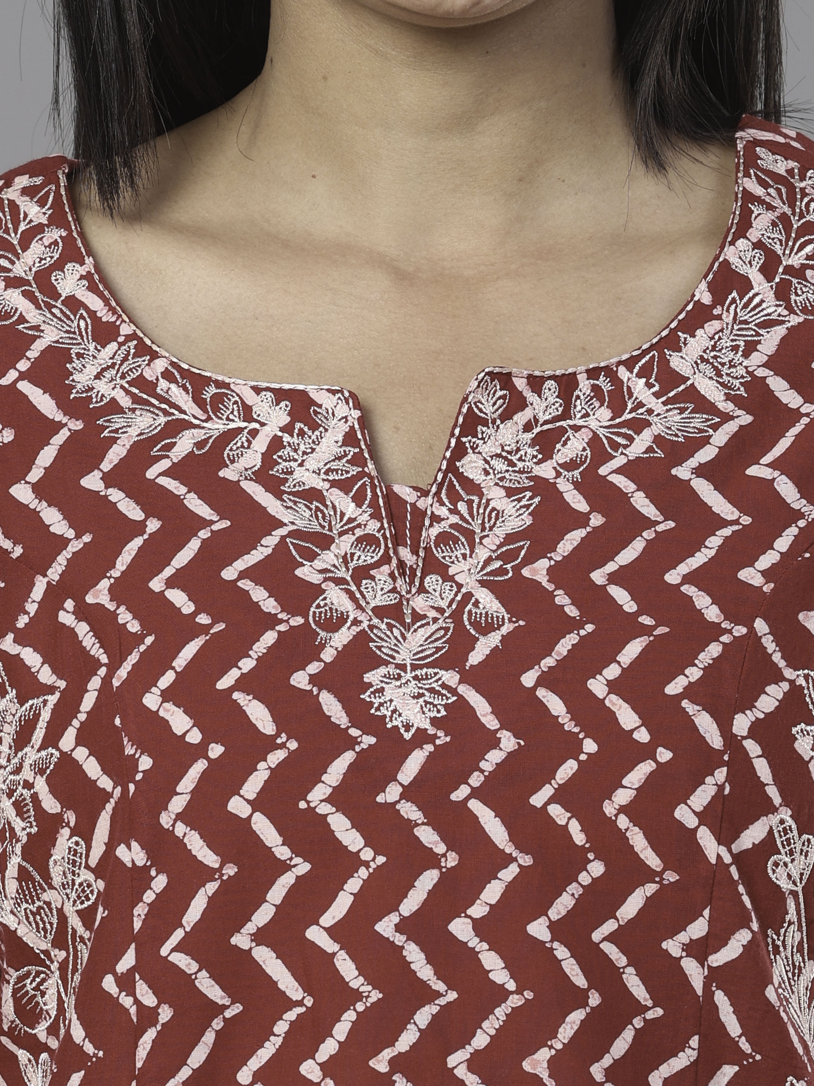 Meroon Pure Cotton Printed Kurti With Embroidery