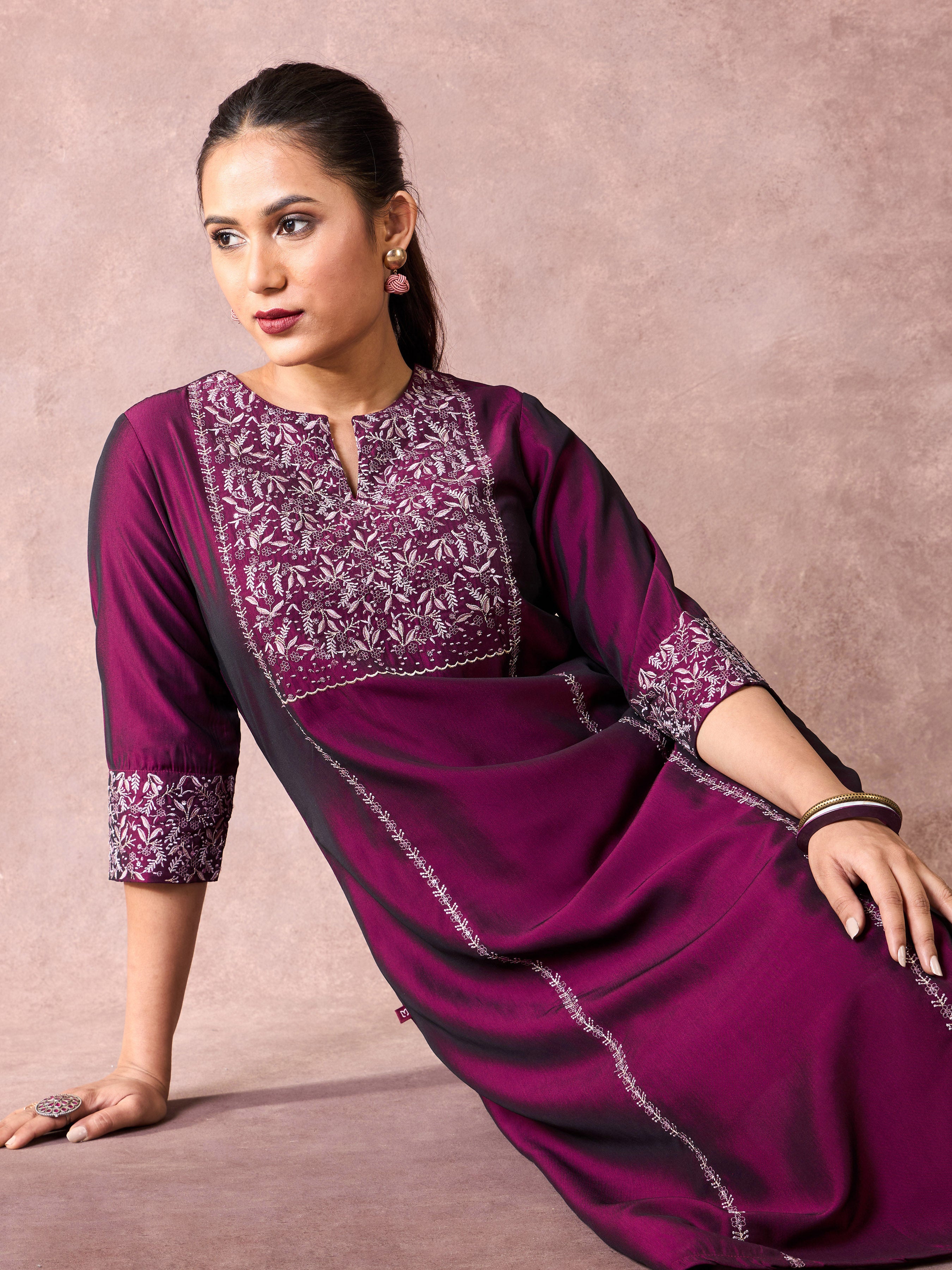 Magenta Viscose Plain Kurti & Bottom With Sequins Embrodiery