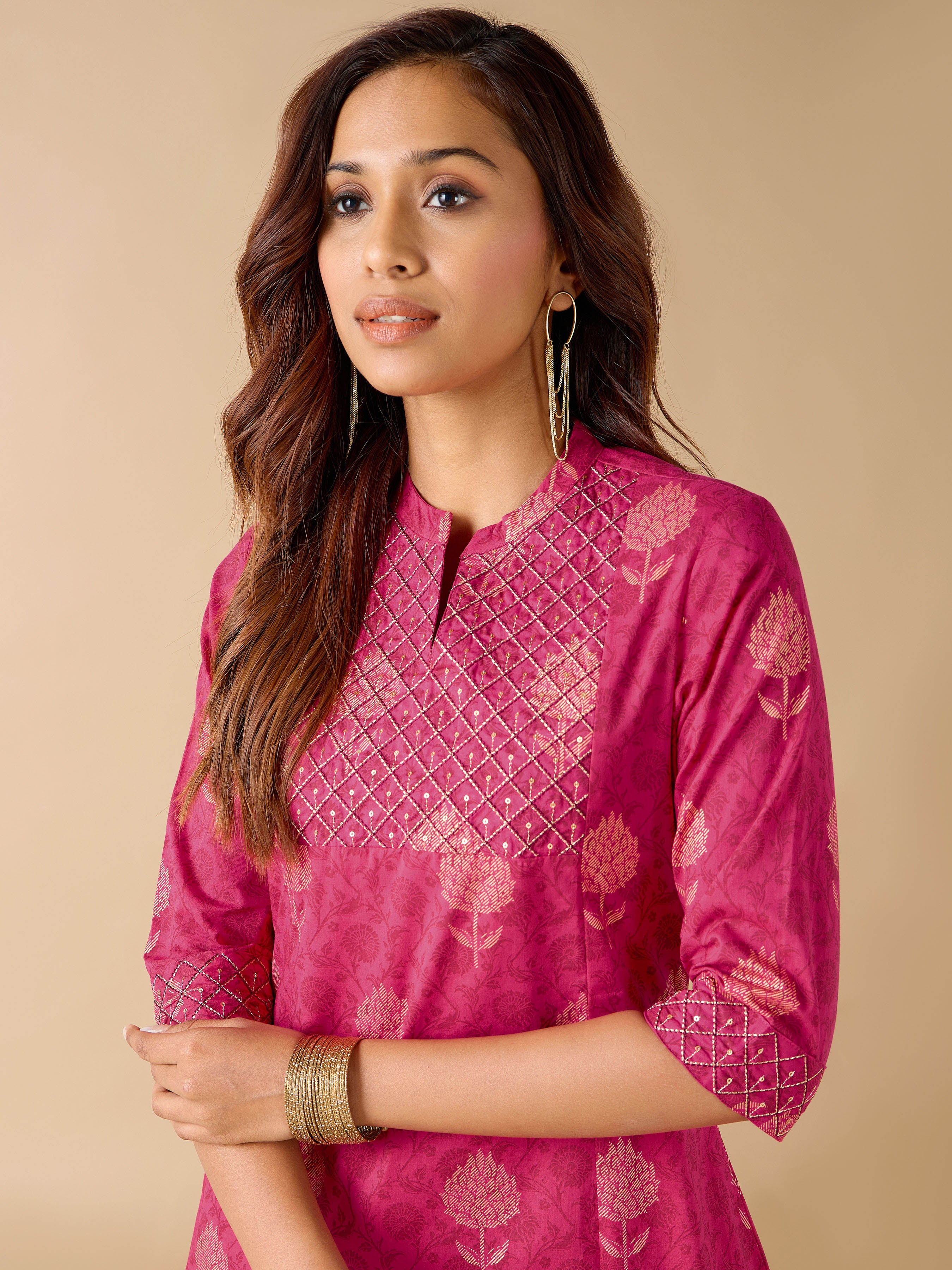 Majenta Pure Cotton Foil Printed Kurti With Sequins And Jari Work