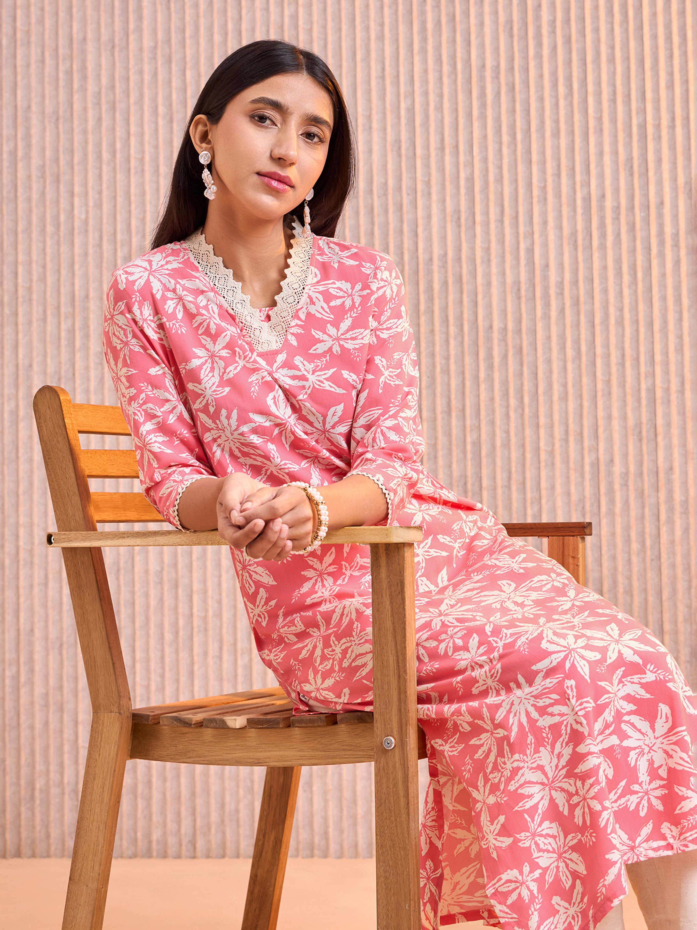 Pink Viscose Printed Kurti With Lace