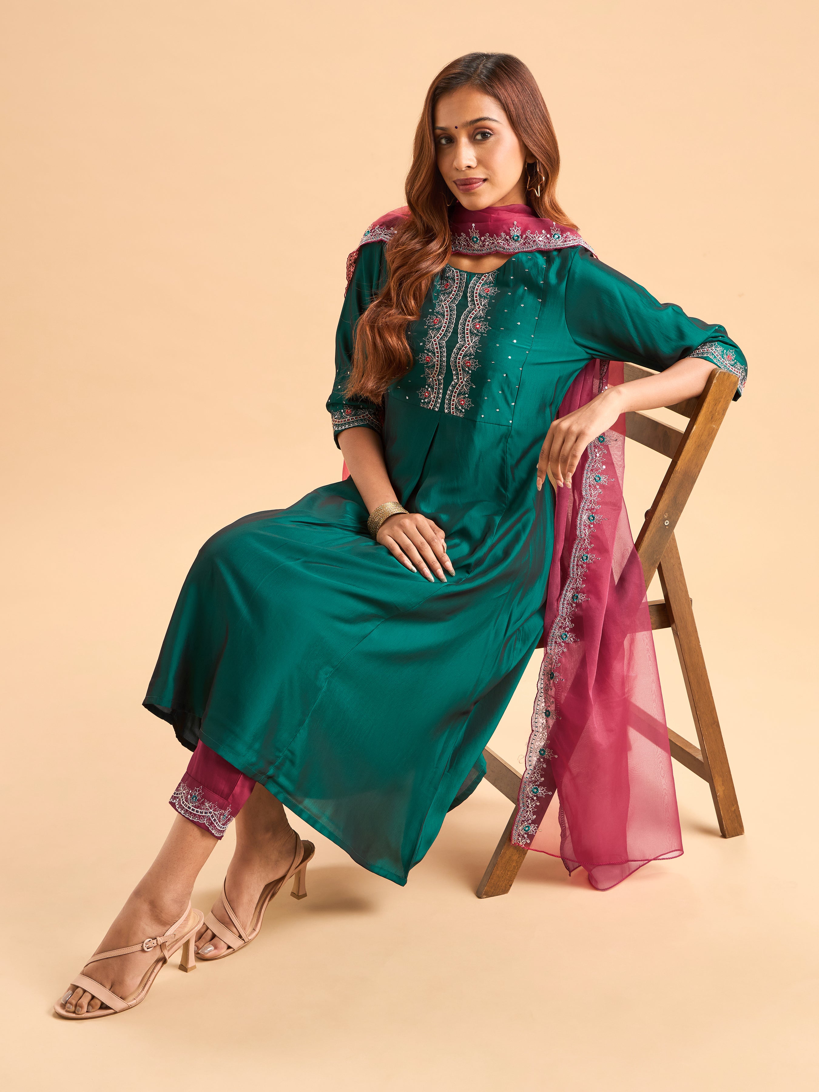 Teal Green Viscose Blend Kurti Set With Dupatta & Sequins Embroidery