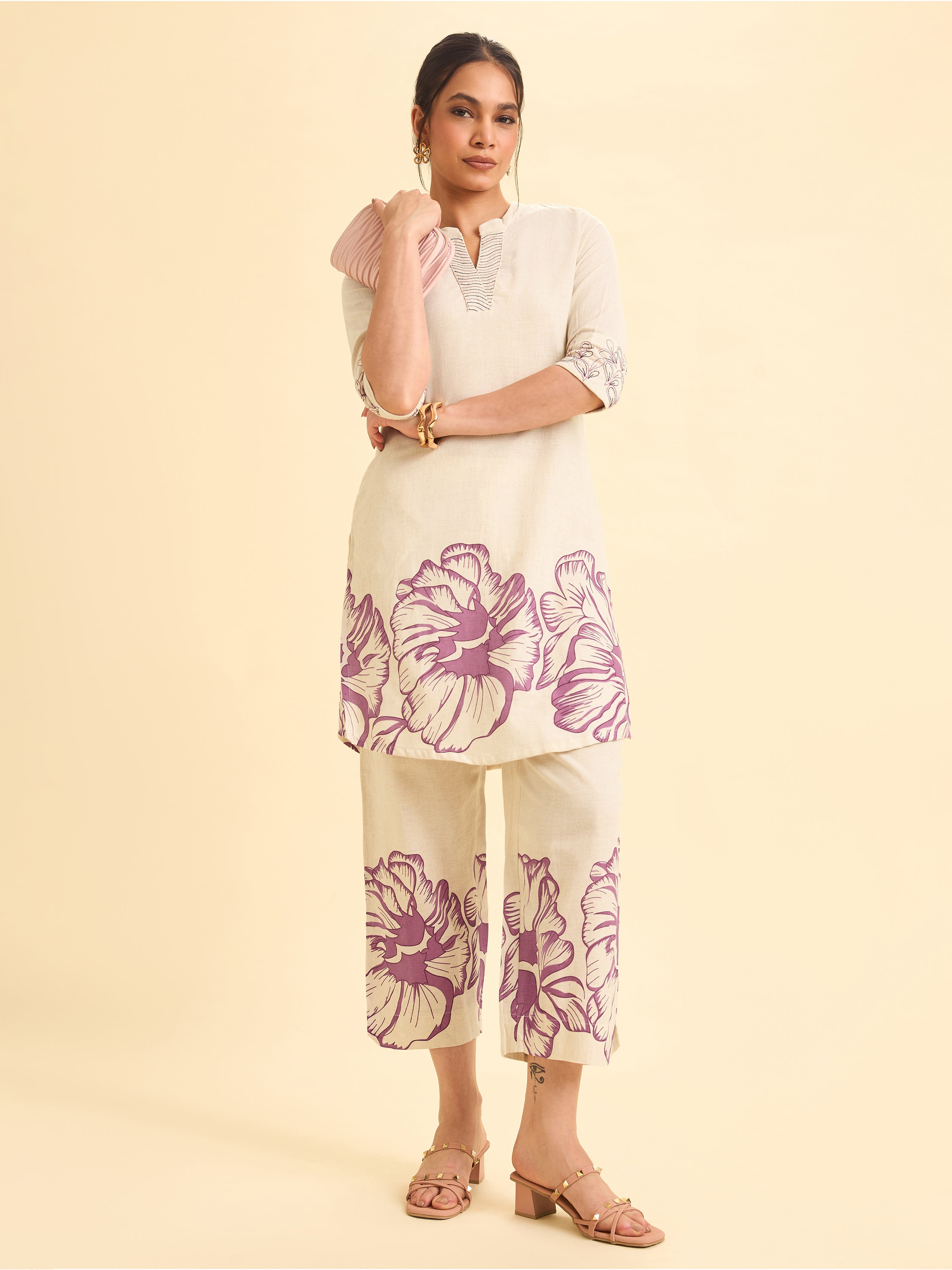 Ivory And Pink Cotton Flax Printed Kurti With Embroidery