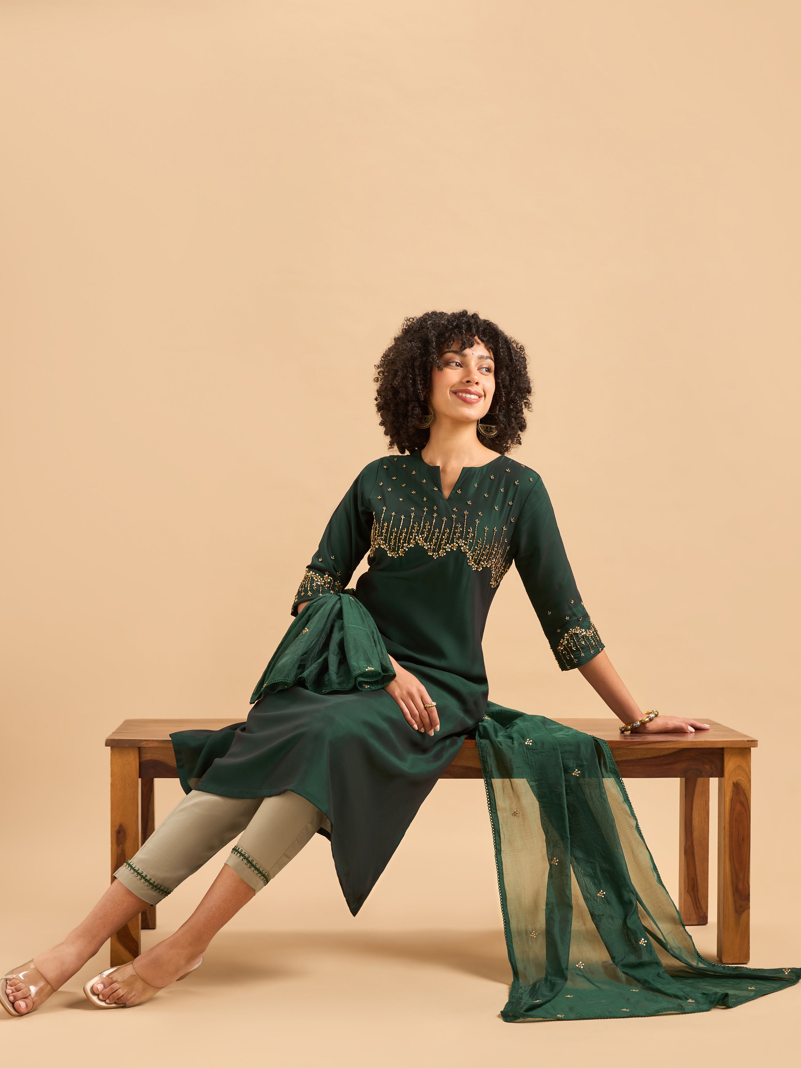 Bottle Green Viscose Slub Plain Kurti Set & Dupatta With Hand Work