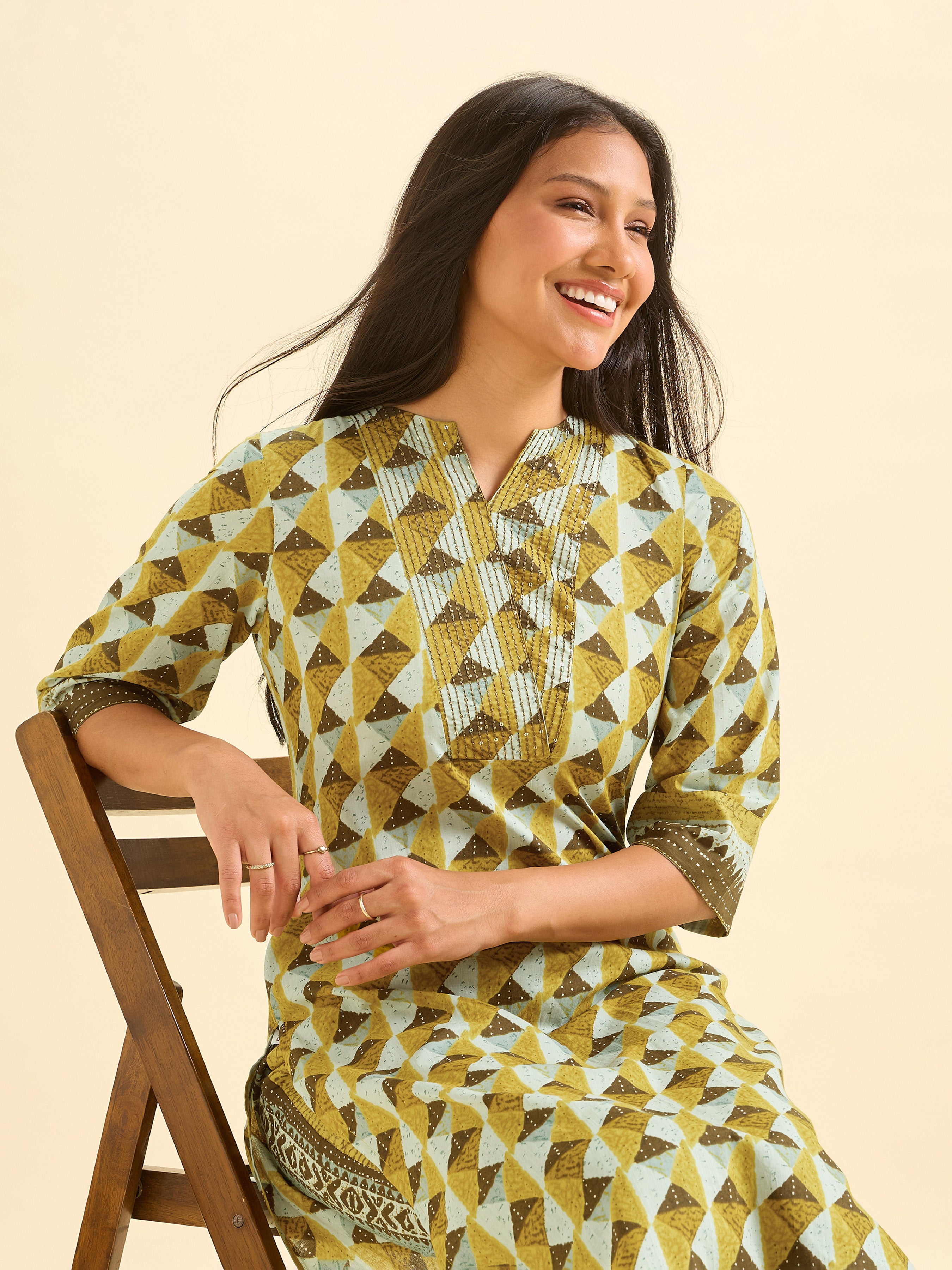 Multi Colour Cotton Printed Kurti Set With Sequins Embroidery