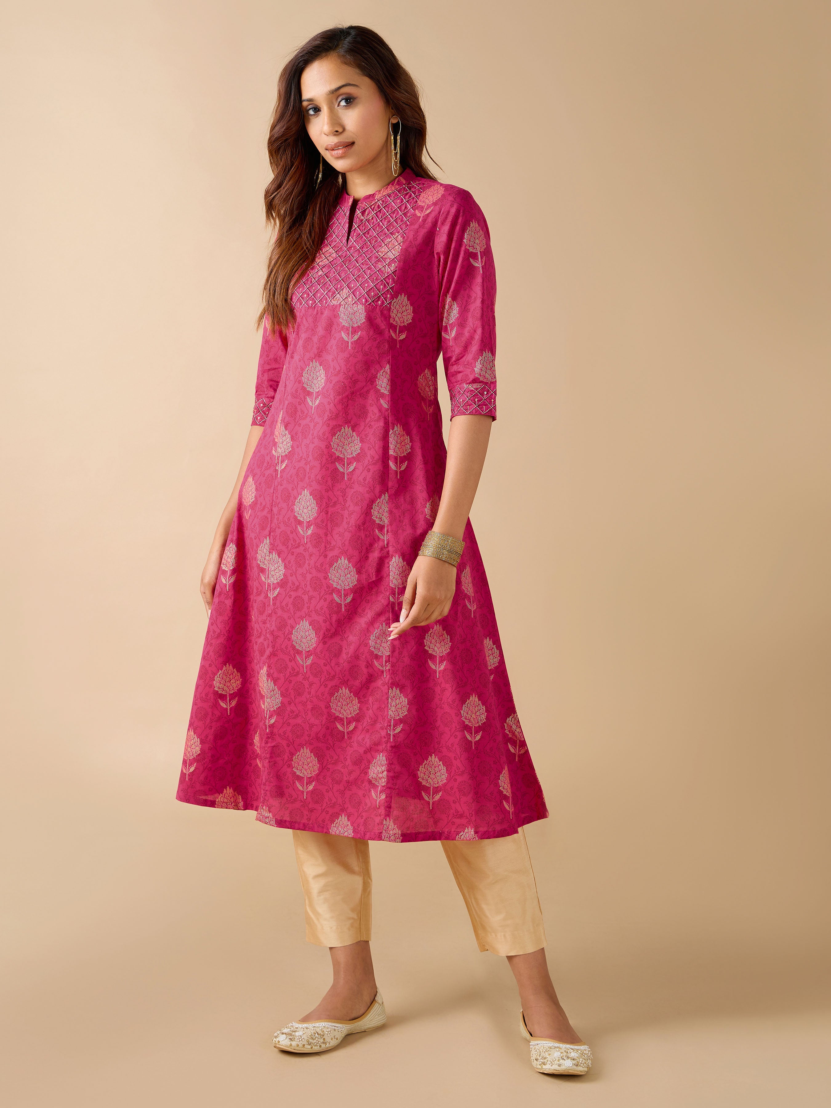 Majenta Pure Cotton Foil Printed Kurti With Sequins And Jari Work
