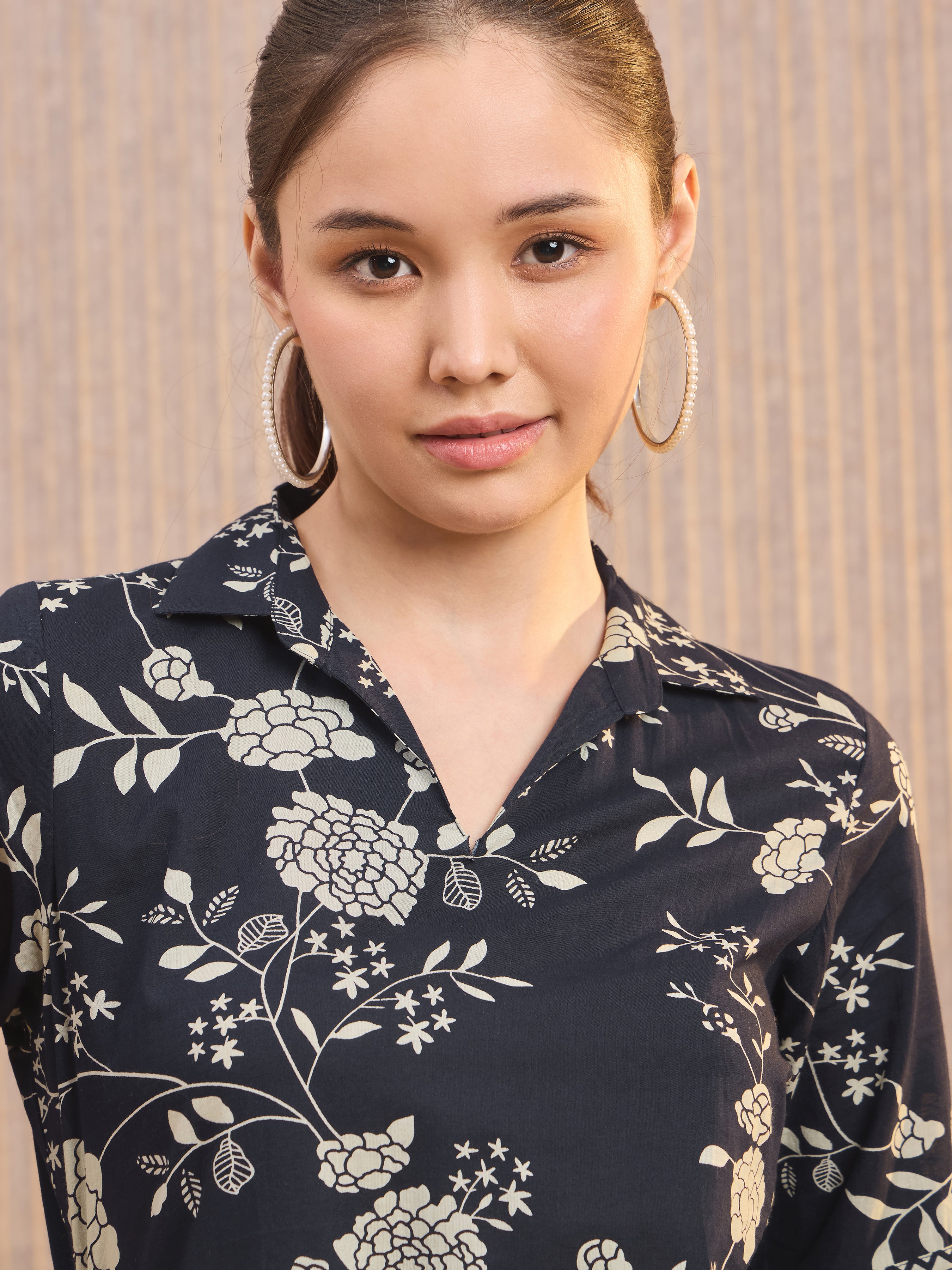 Navy Blue Pure Cotton Printed Kurti With Shirt Collar