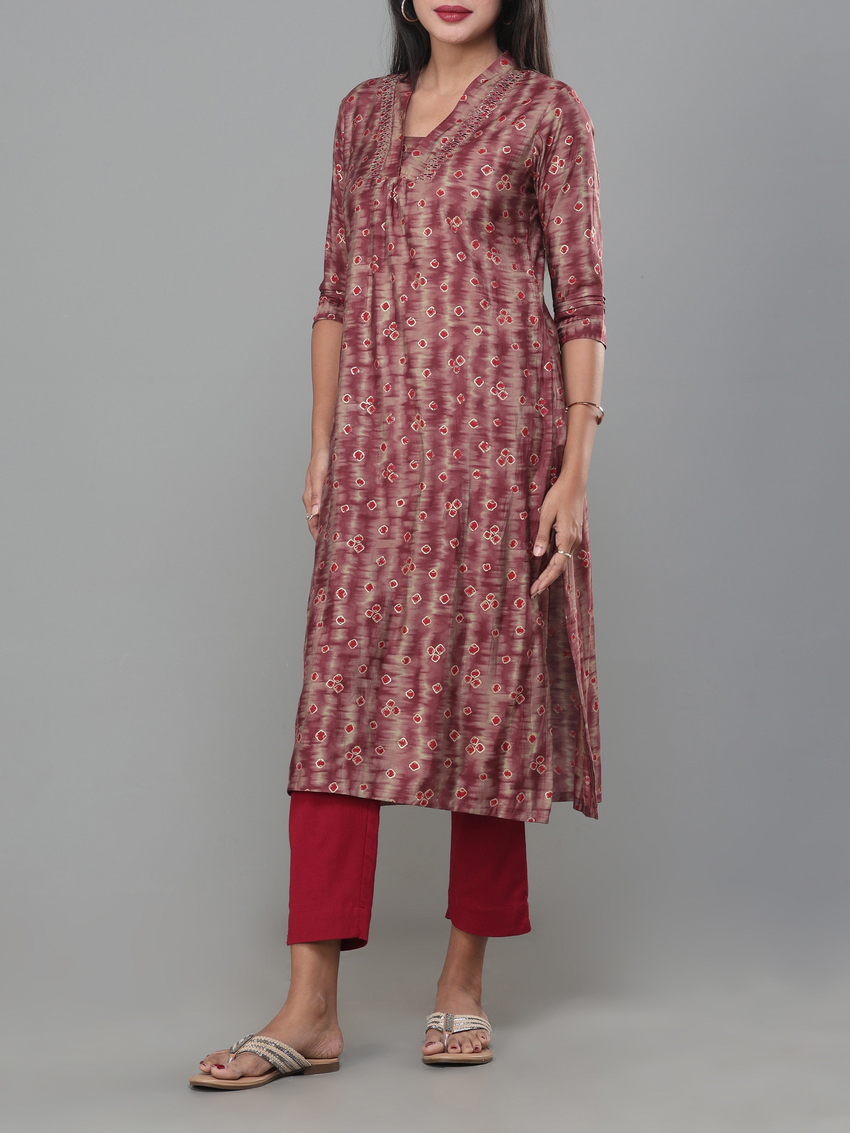 Meroon Modal Chanderi Kurti With Embroidery