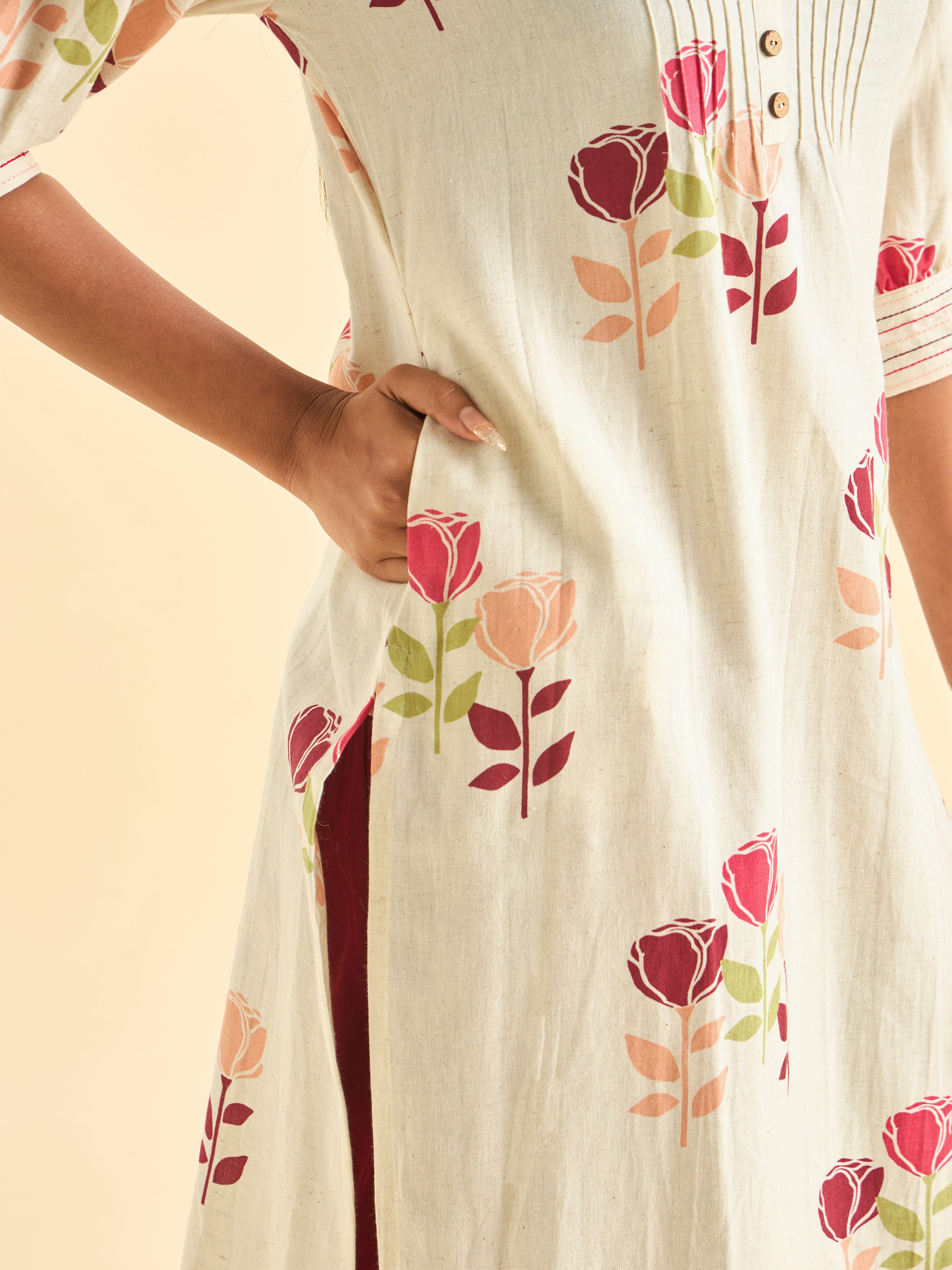 Multicolour Cotton Flax Printed Slited Kurti With Embroidery On Sleeves And Pintucks