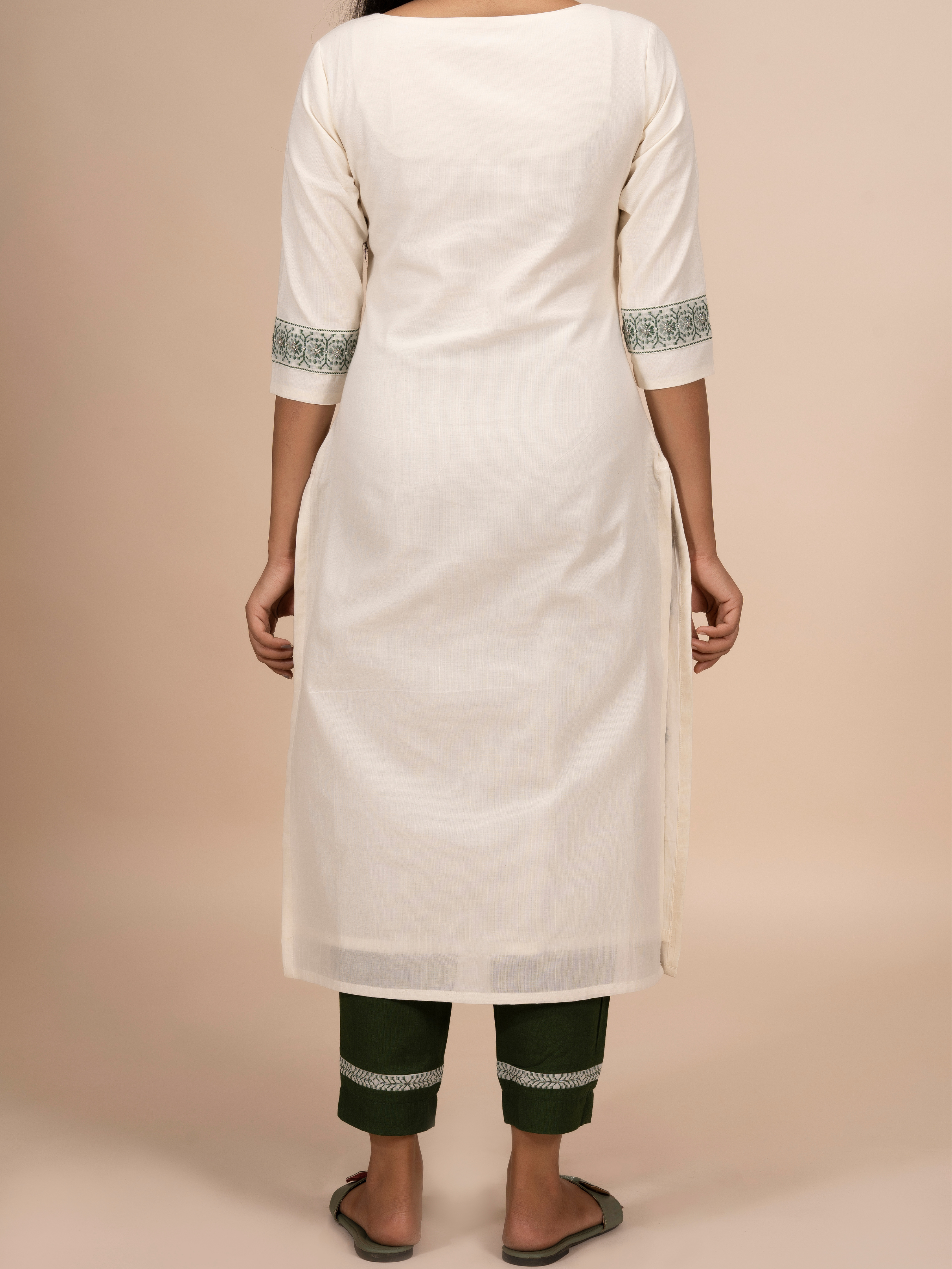 Off-White Modal Chanderi Kurti With Embroidery And Sequence Work