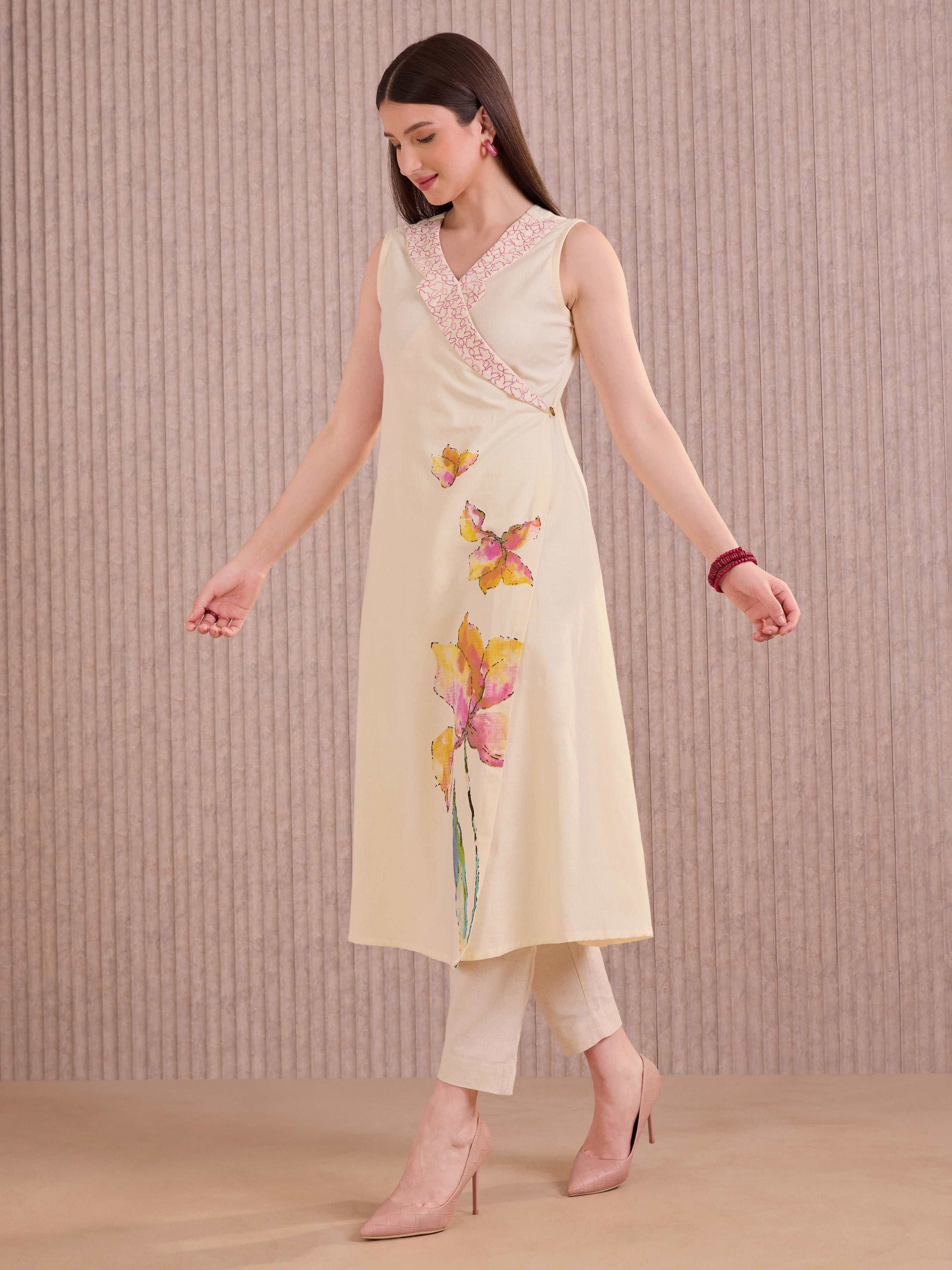 Ivory Cotton Slub Ankrakha Kurti With Print And Embroidery