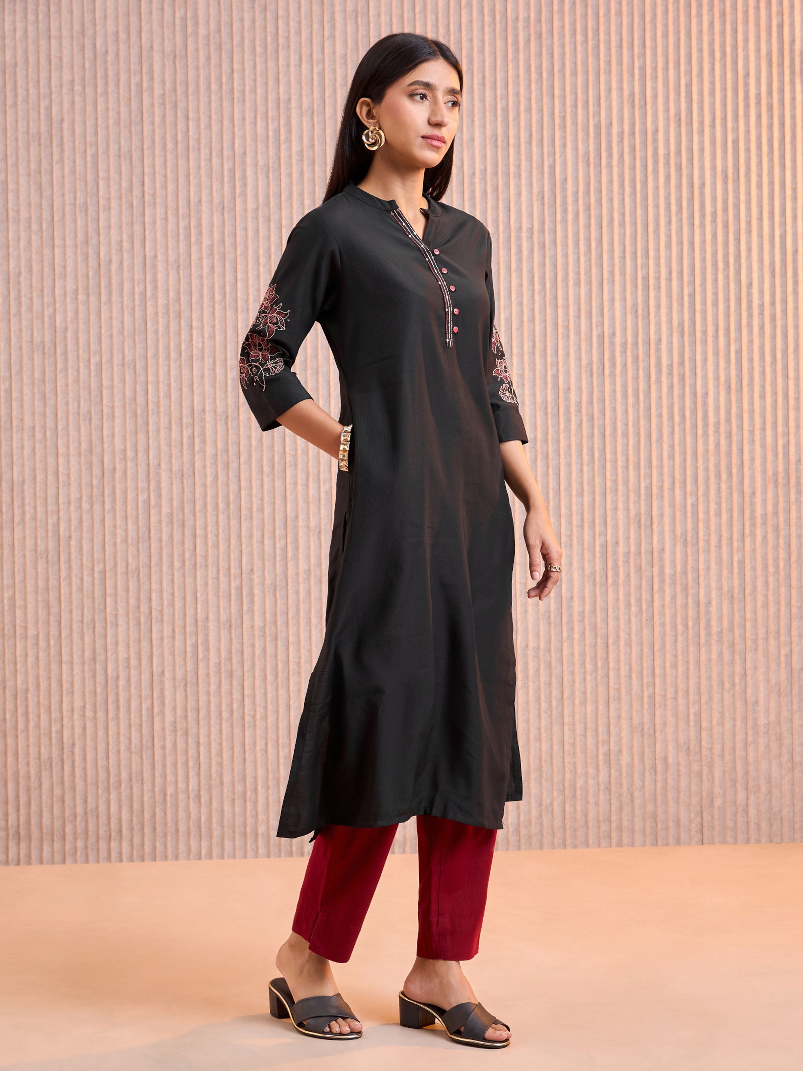 Black Viscose Plain Kurti With Embroidery& Sequins Work