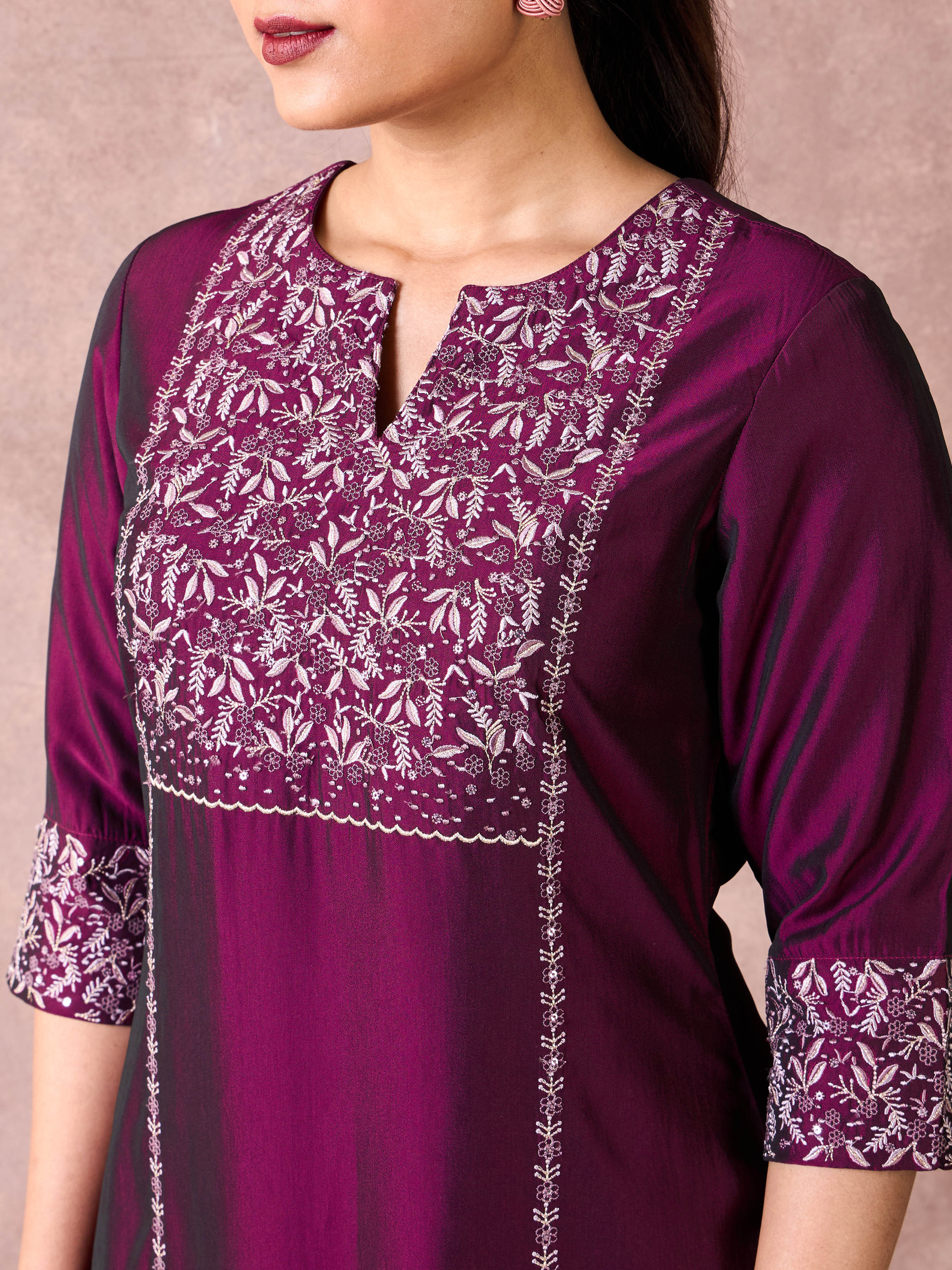 Magenta Viscose Plain Kurti & Bottom With Sequins Embrodiery