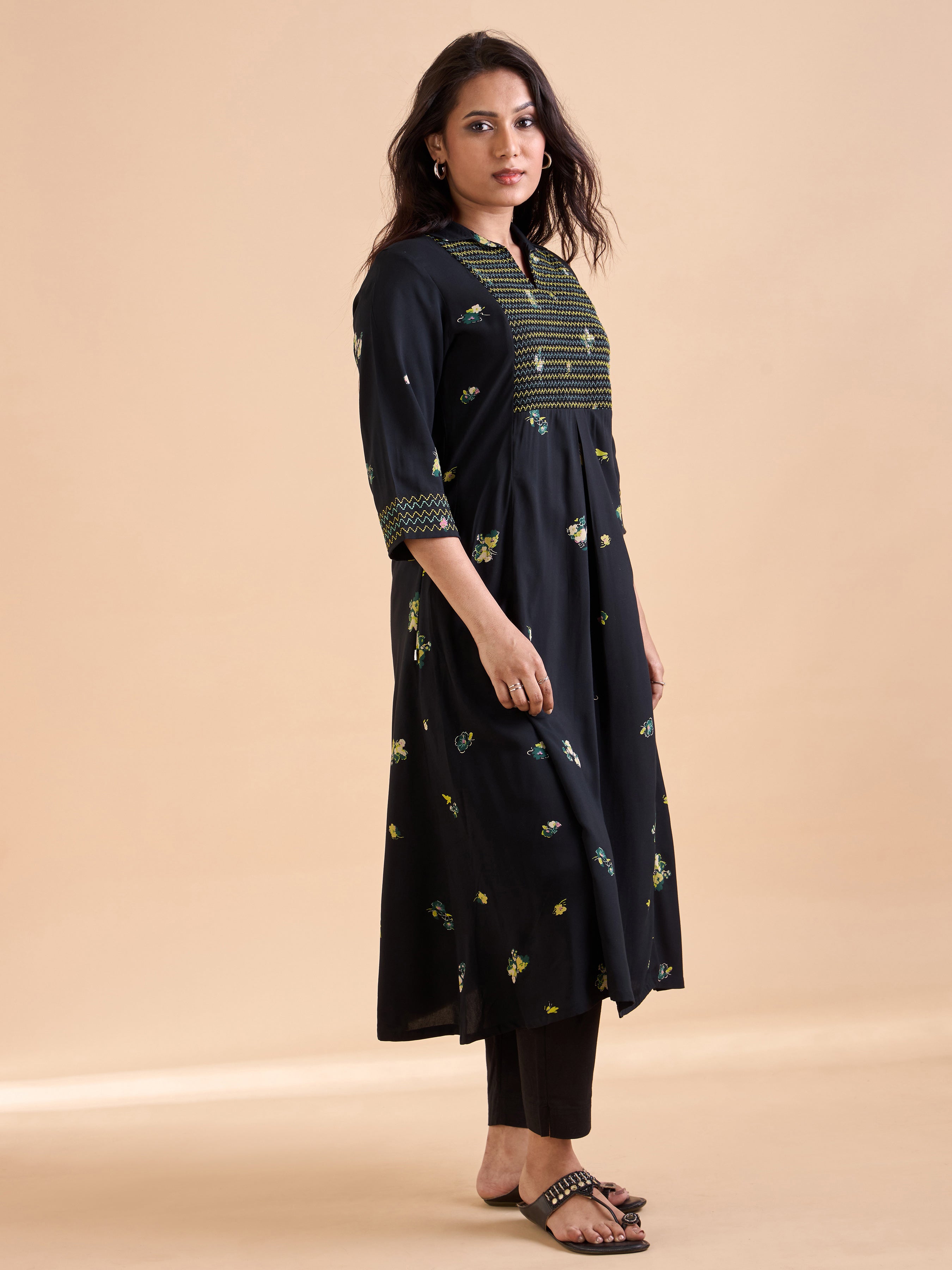 Black Viscose Printed Kurti With Smocking