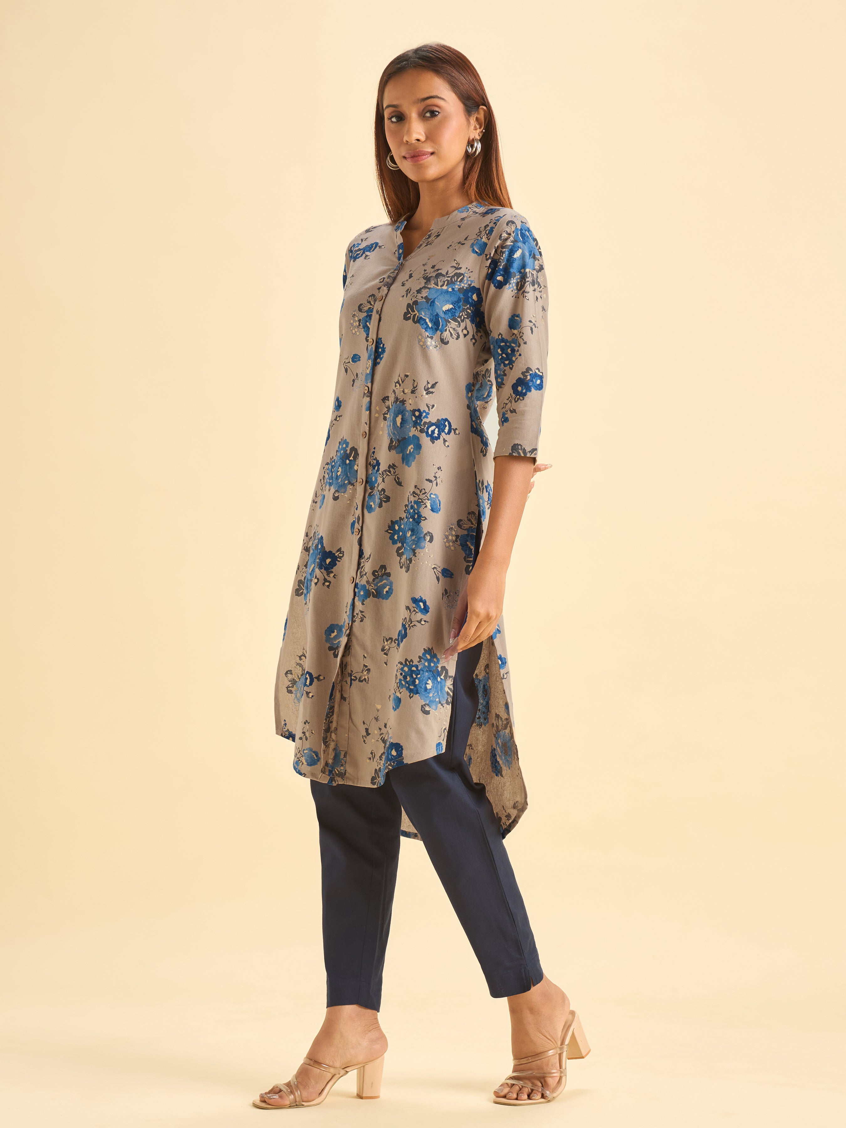 Ivory Cotton Flax Printed Kurti With Center Cut