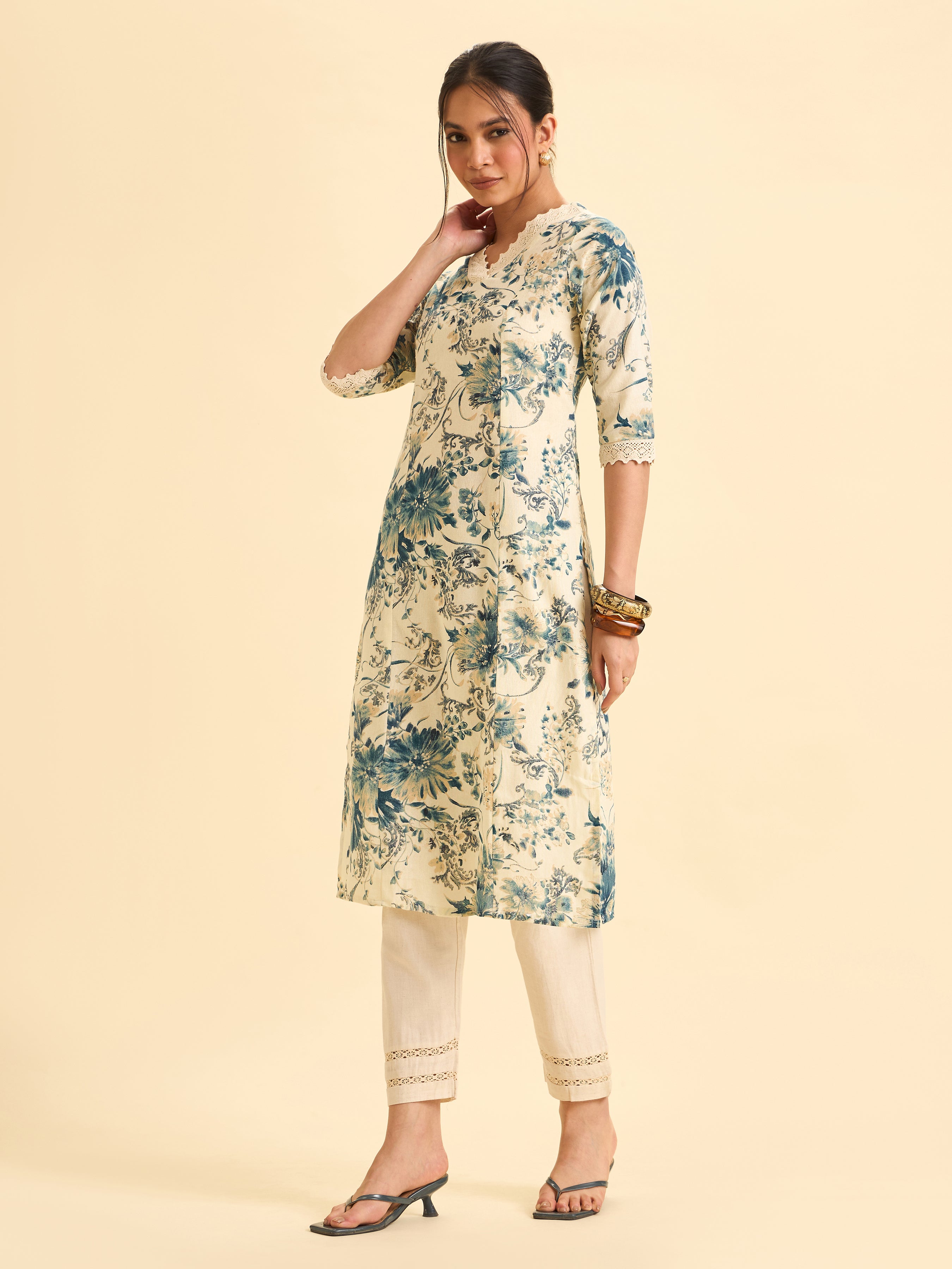Ivory And Blue Cotton Flax Printed Kurti With Lace