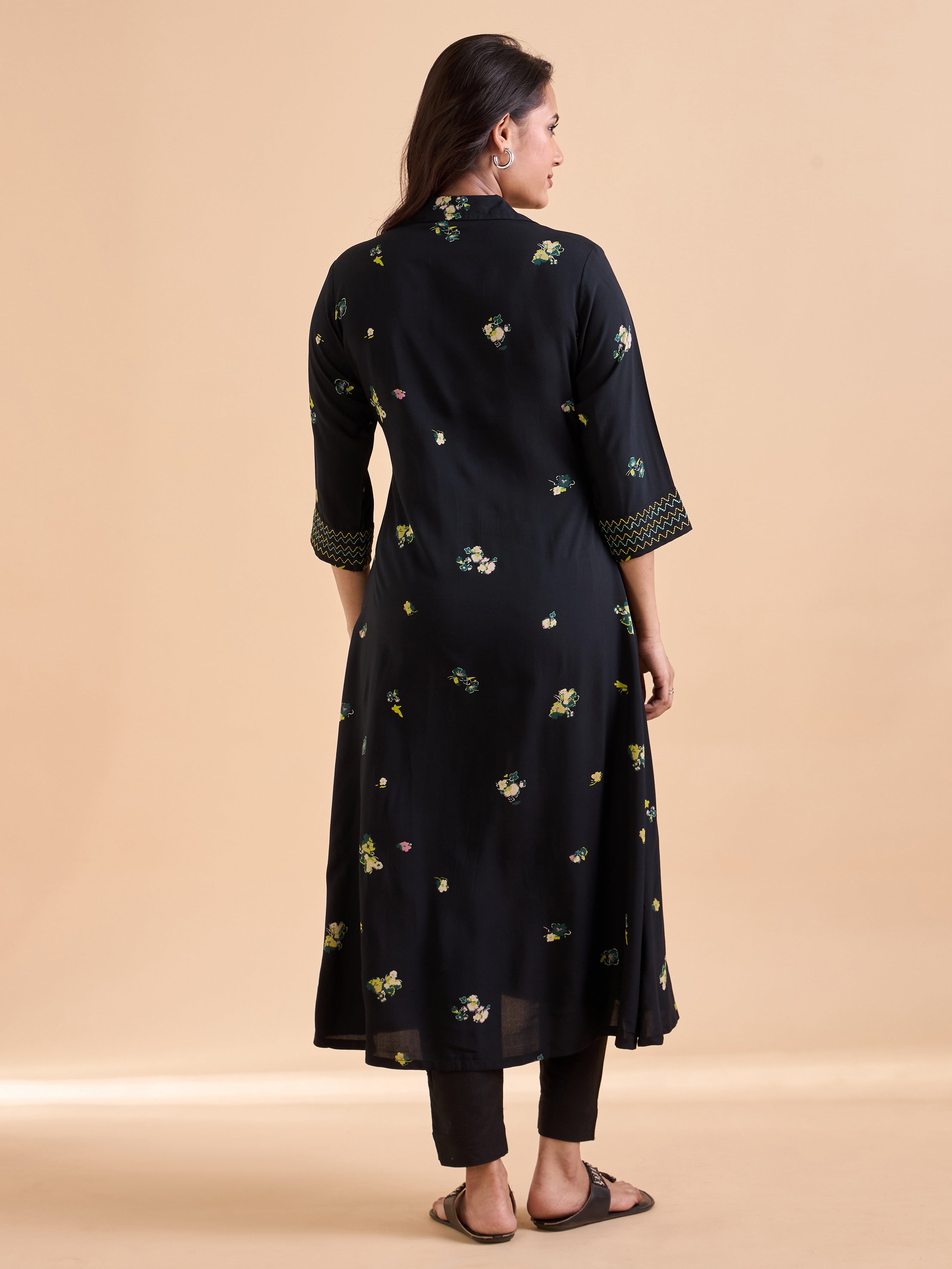 Black Viscose Printed Kurti With Smocking