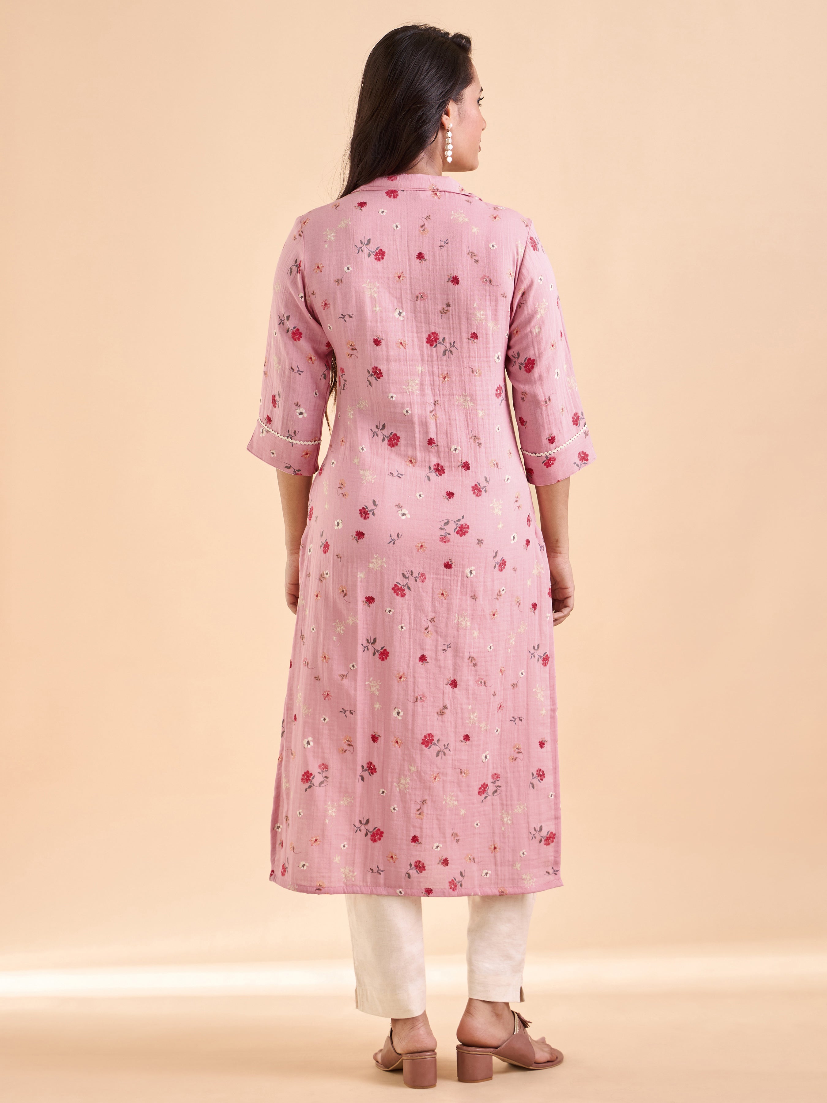 Baby Pink Double Cotton Printed Kurti With Lace Detailing
