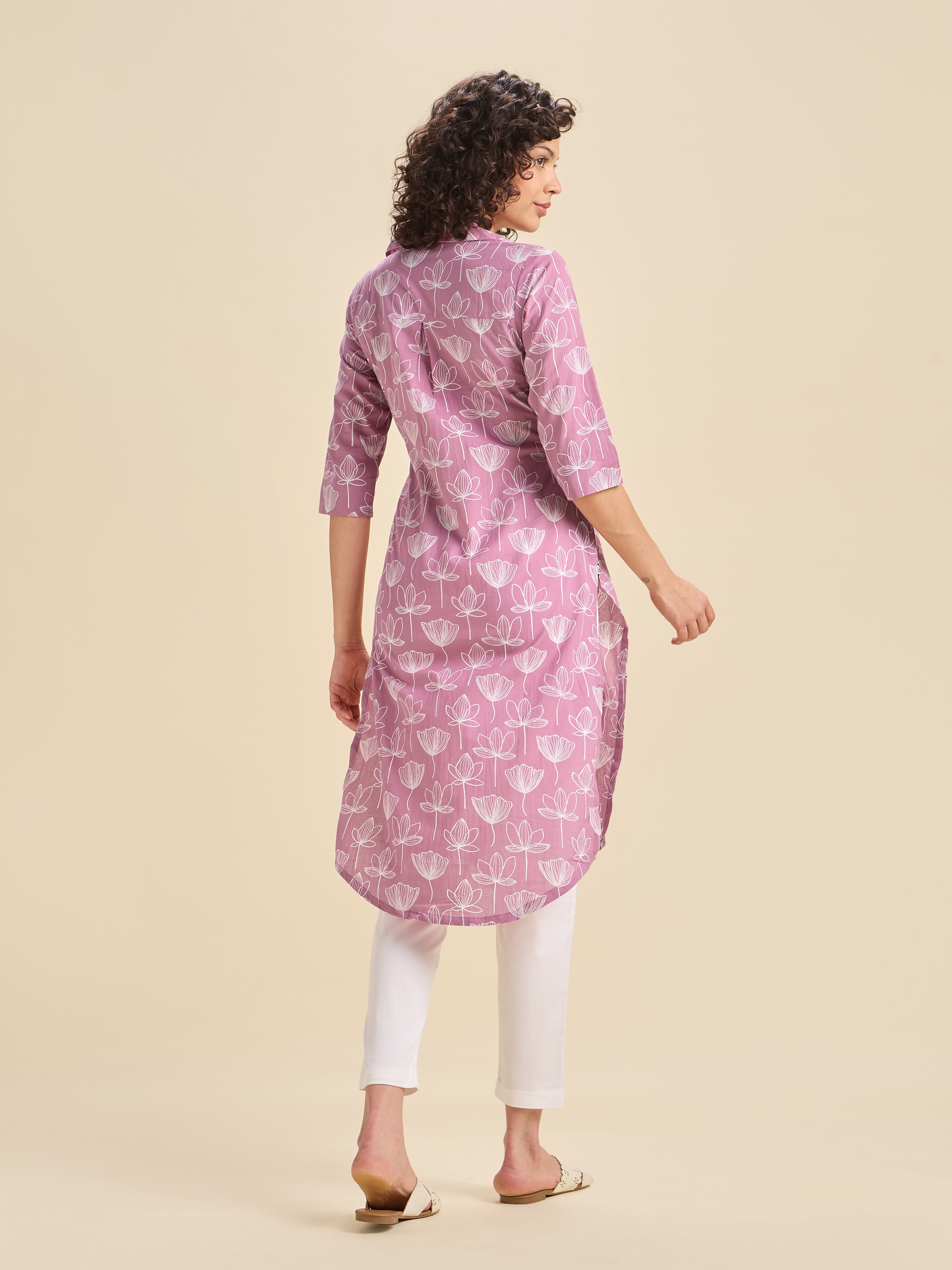 Sage Pink Pure Cotton Printed Slited Kurti With Curved Hem