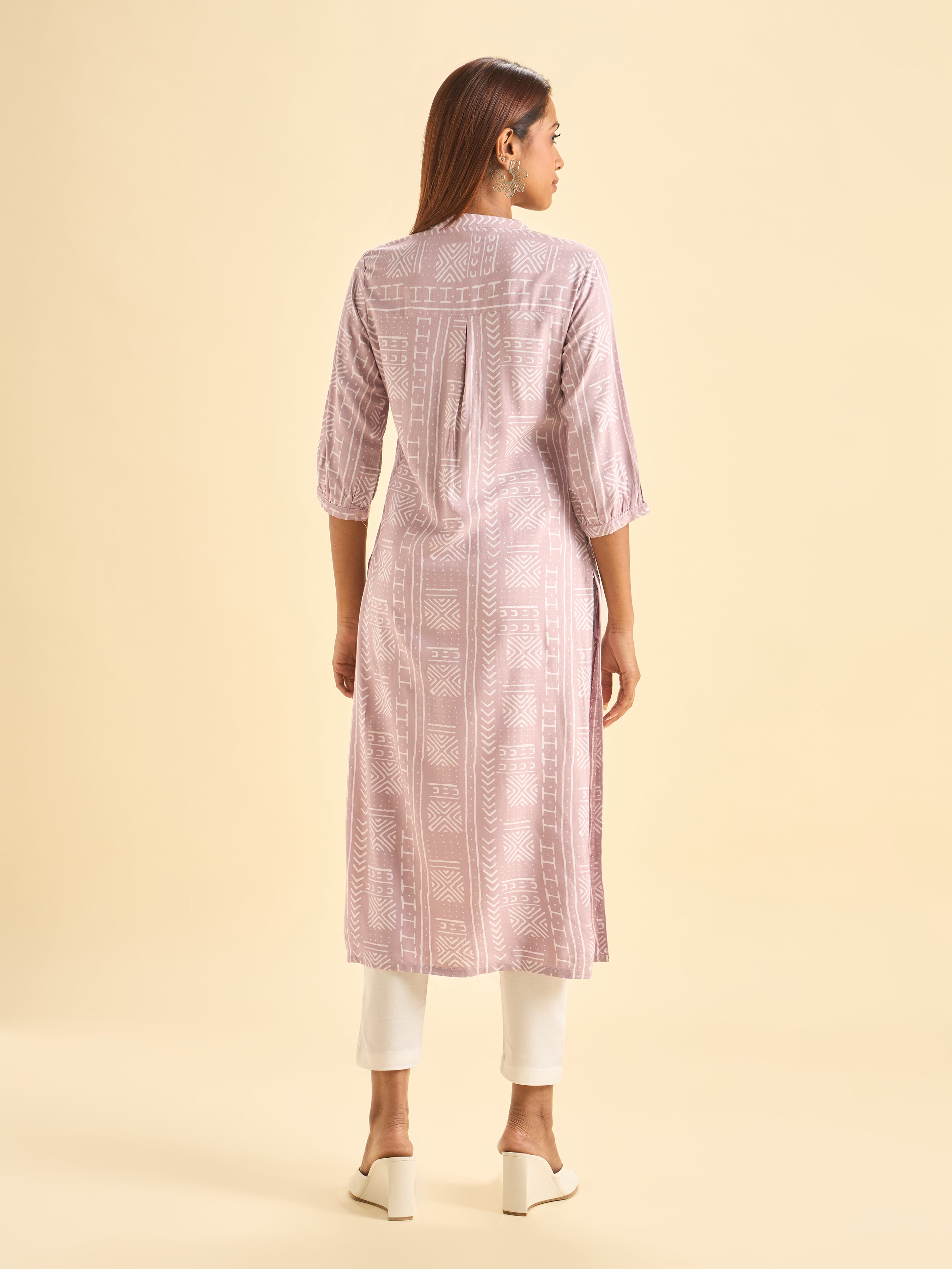 Onion Pink And Ivory Tencel Print Slited Kurti With Box Pleat