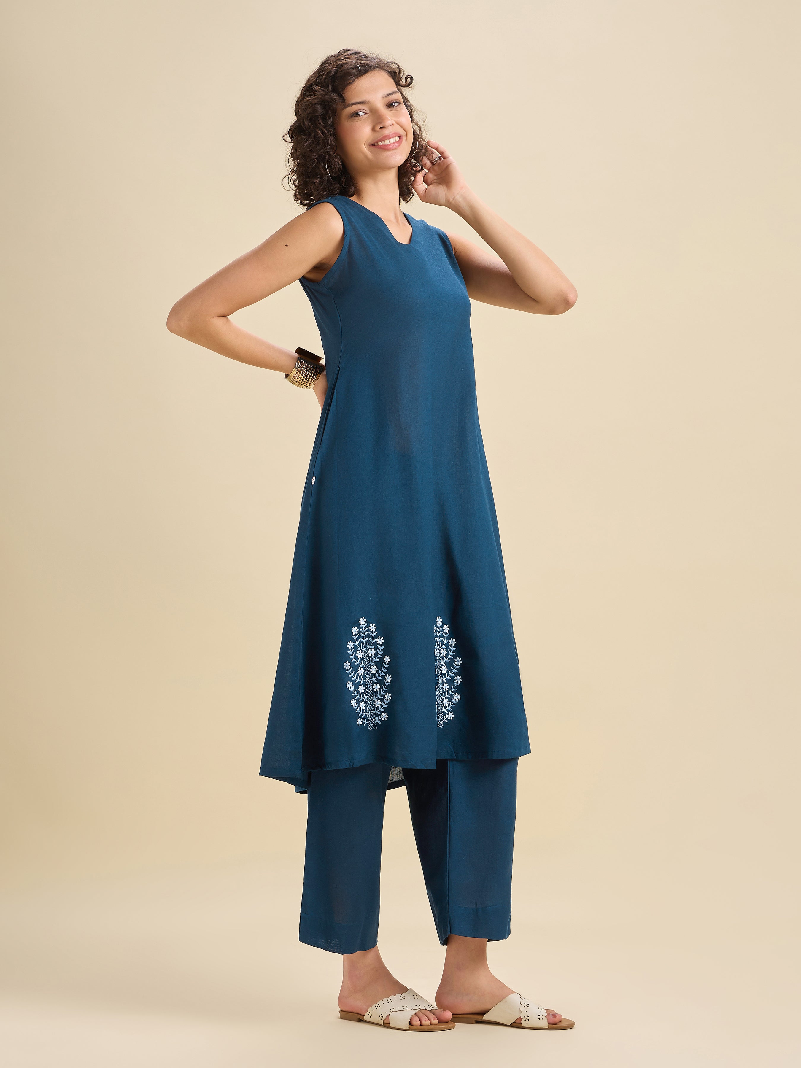 Denim Blue Cotton Flax Kurta Set With Embroidery