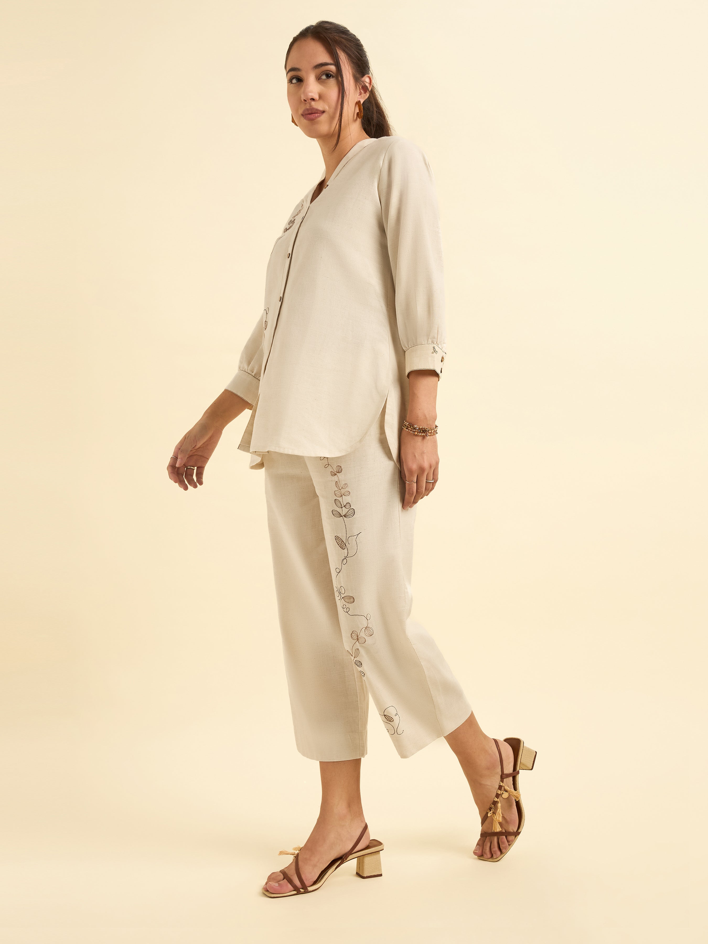 Ivory Cotton Flax Slub Tunic Set With Parallel Pant And Embroidery