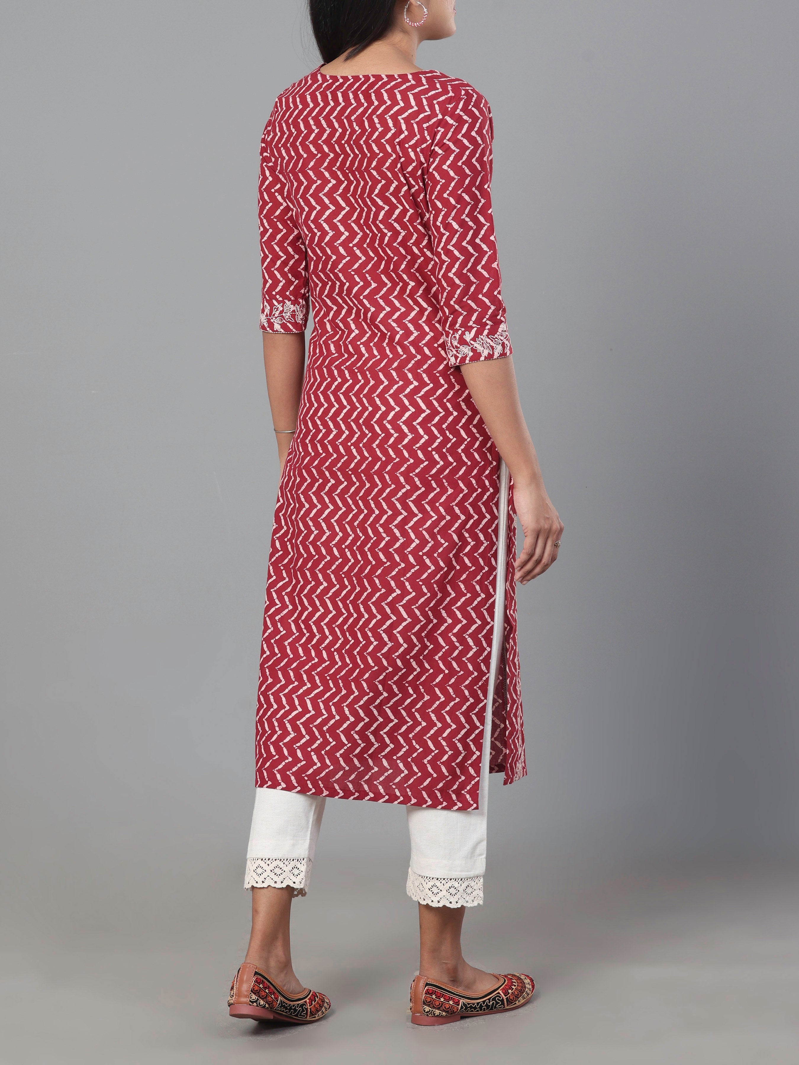 Meroon Pure Cotton Printed Kurti With Embroidery