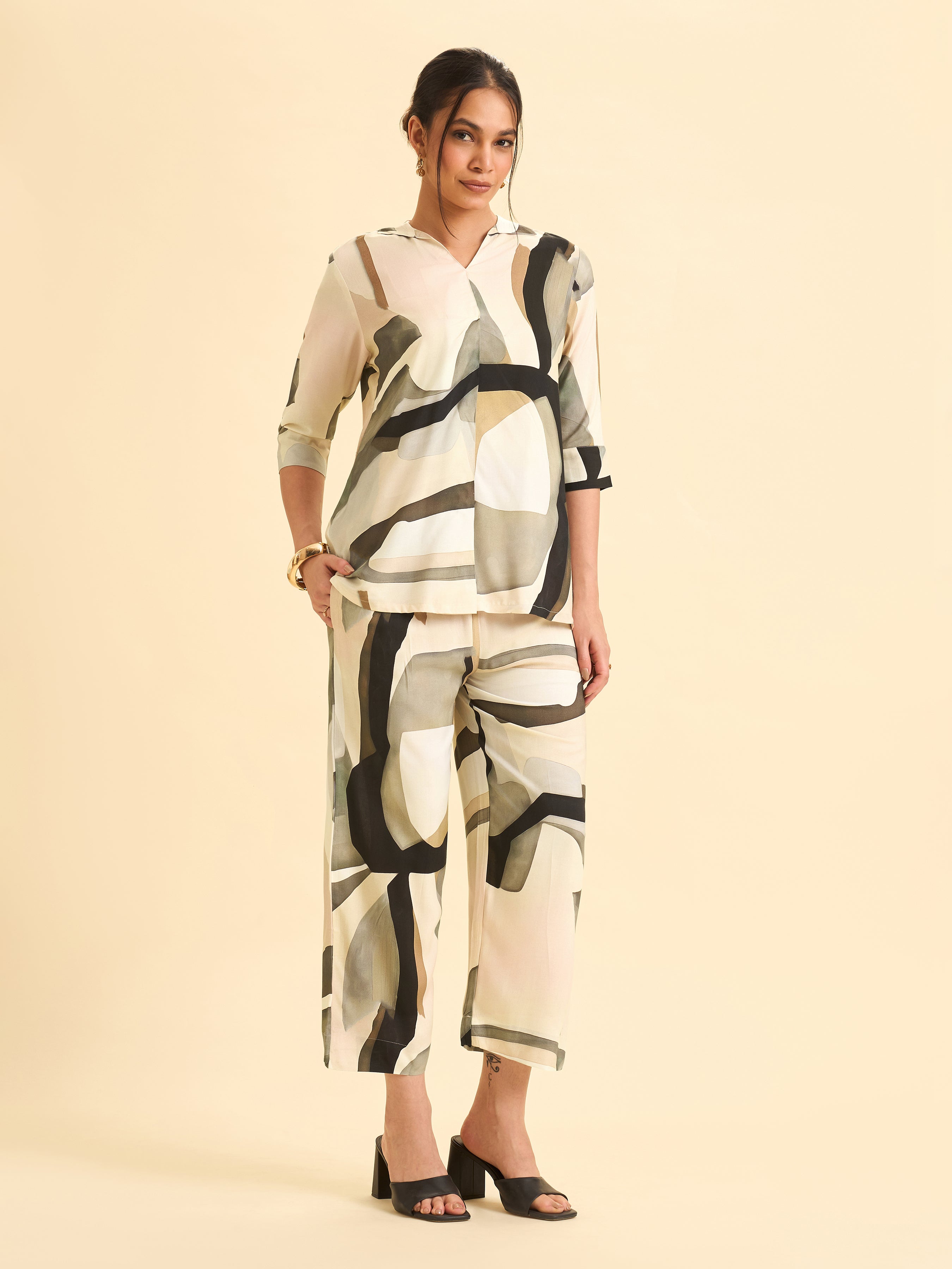 Multi Colour Viscose Printed Tunic With Parallel pant