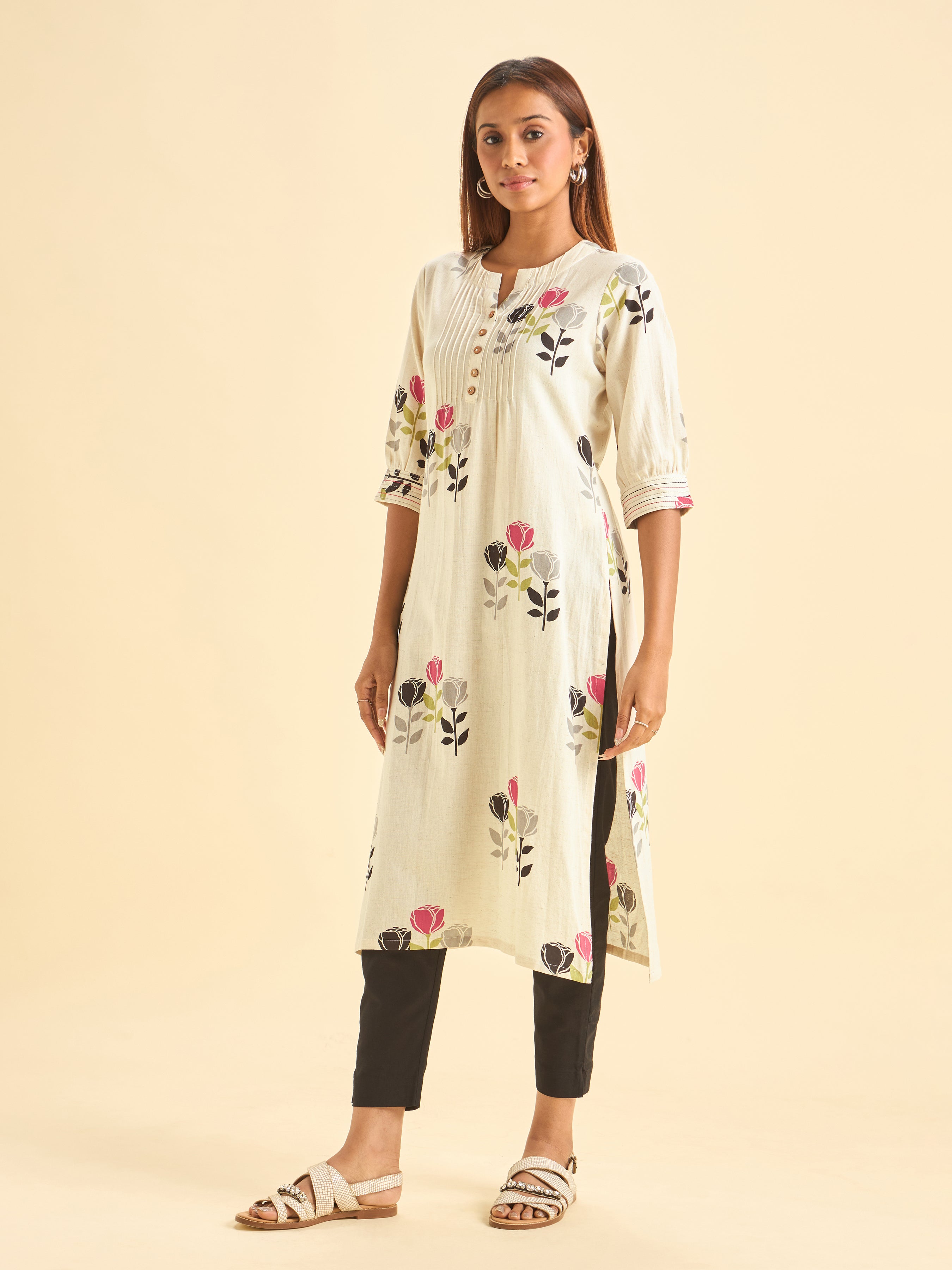 Multicolour Cotton Flax Printed Slited Kurti With Embroidery On Sleeves And Pintucks